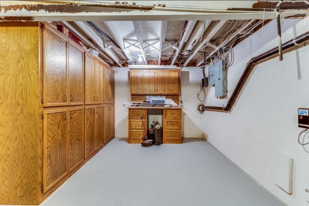 16 N Circle Drive Mulvane KS 67110