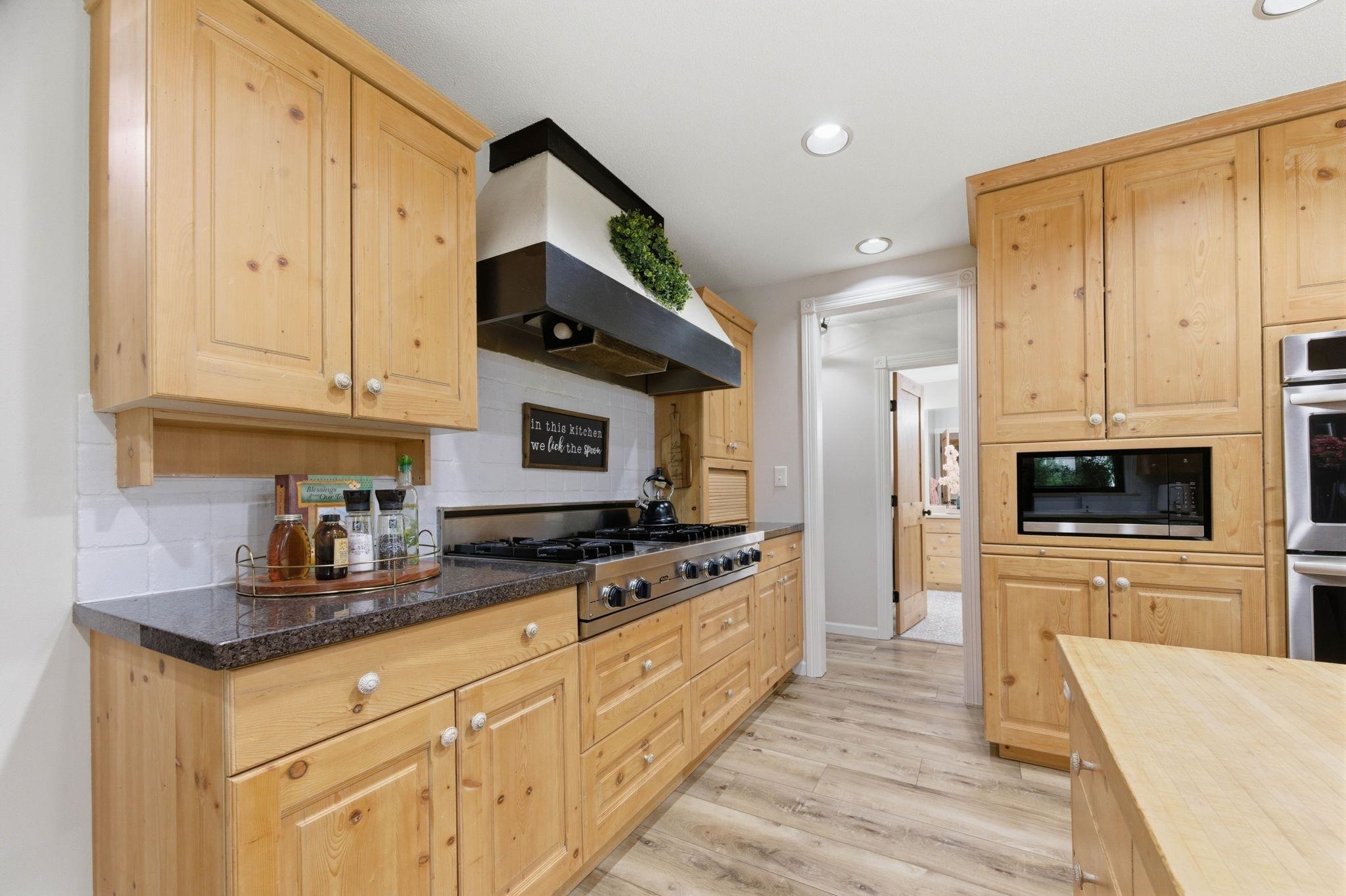 112 N Sherman Andale KS 67001