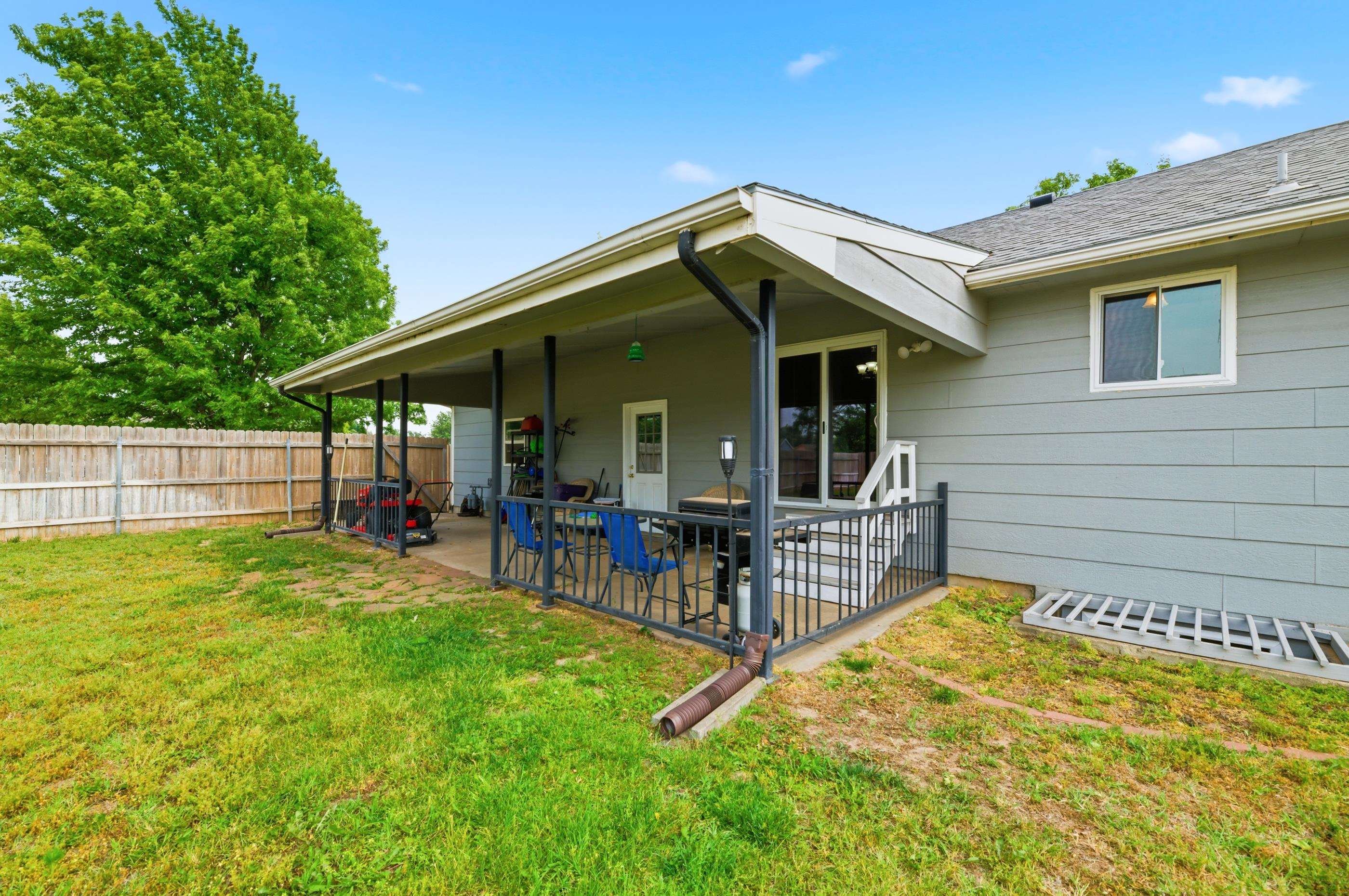 275 S Marlen Drive Haysville KS 67060