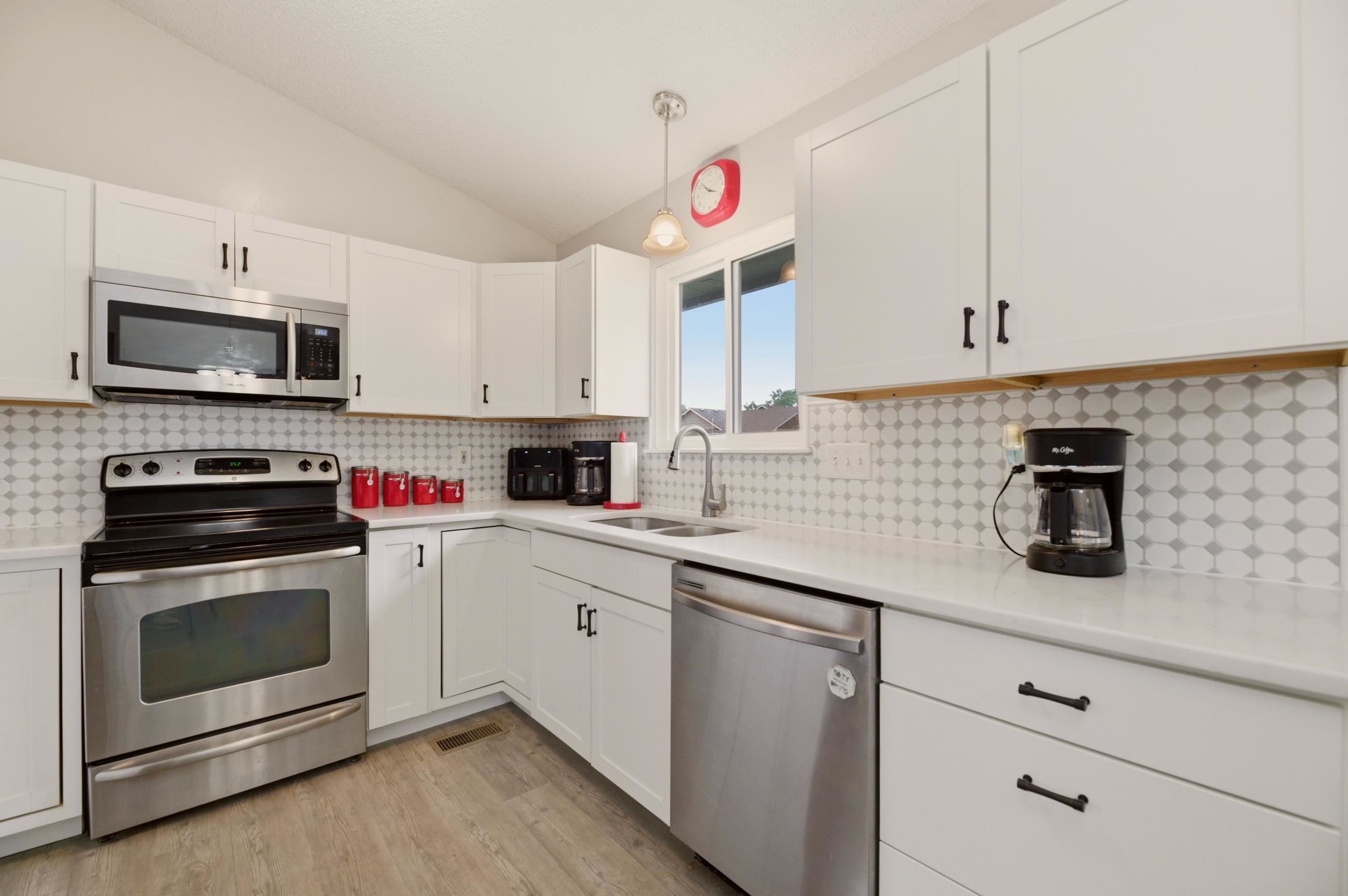 275 S Marlen Drive Haysville KS 67060
