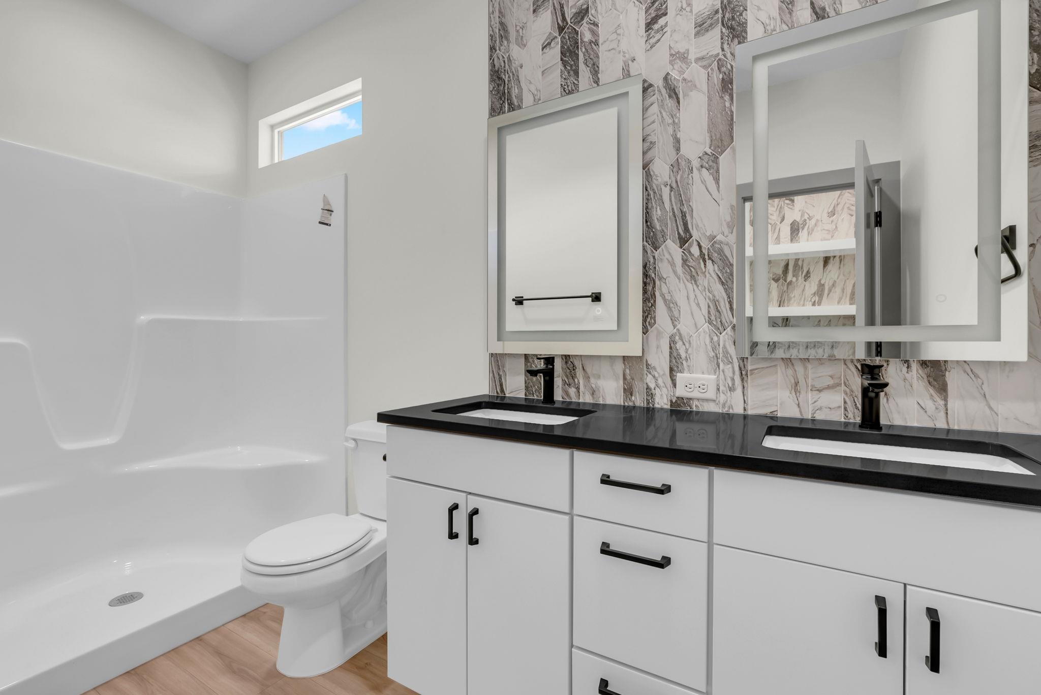 5161 N Colonial Avenue Bel Aire KS 67226