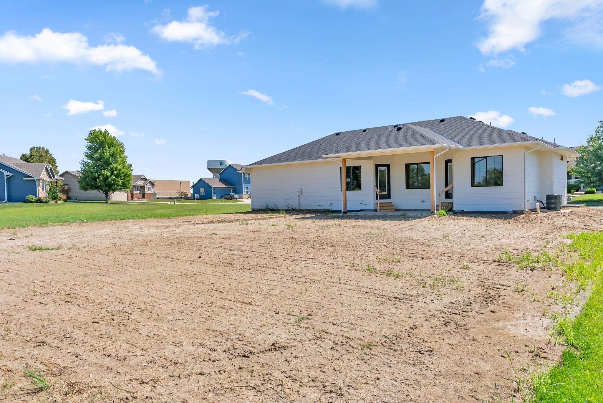 5161 N Colonial Avenue Bel Aire KS 67226