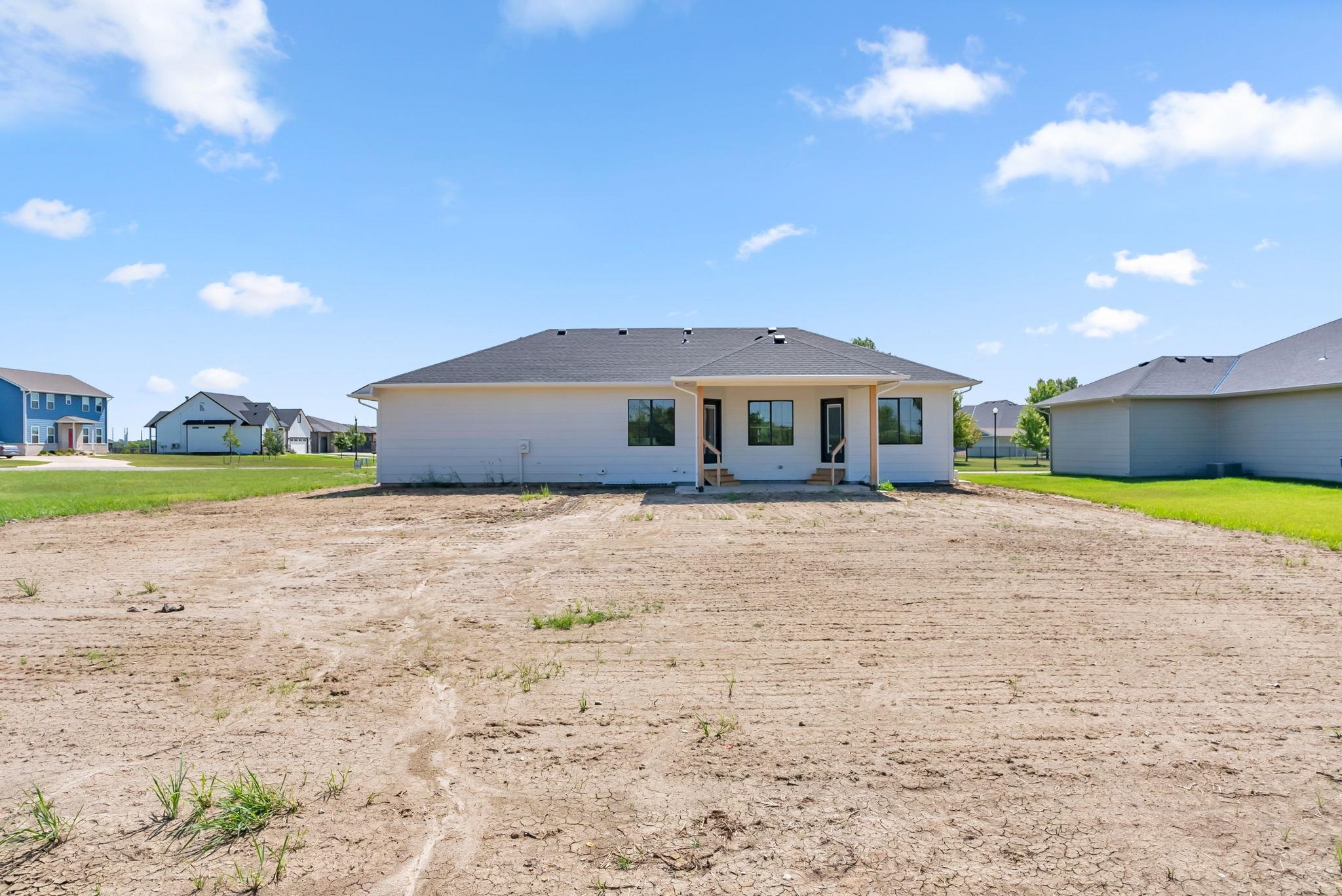 5161 N Colonial Avenue Bel Aire KS 67226