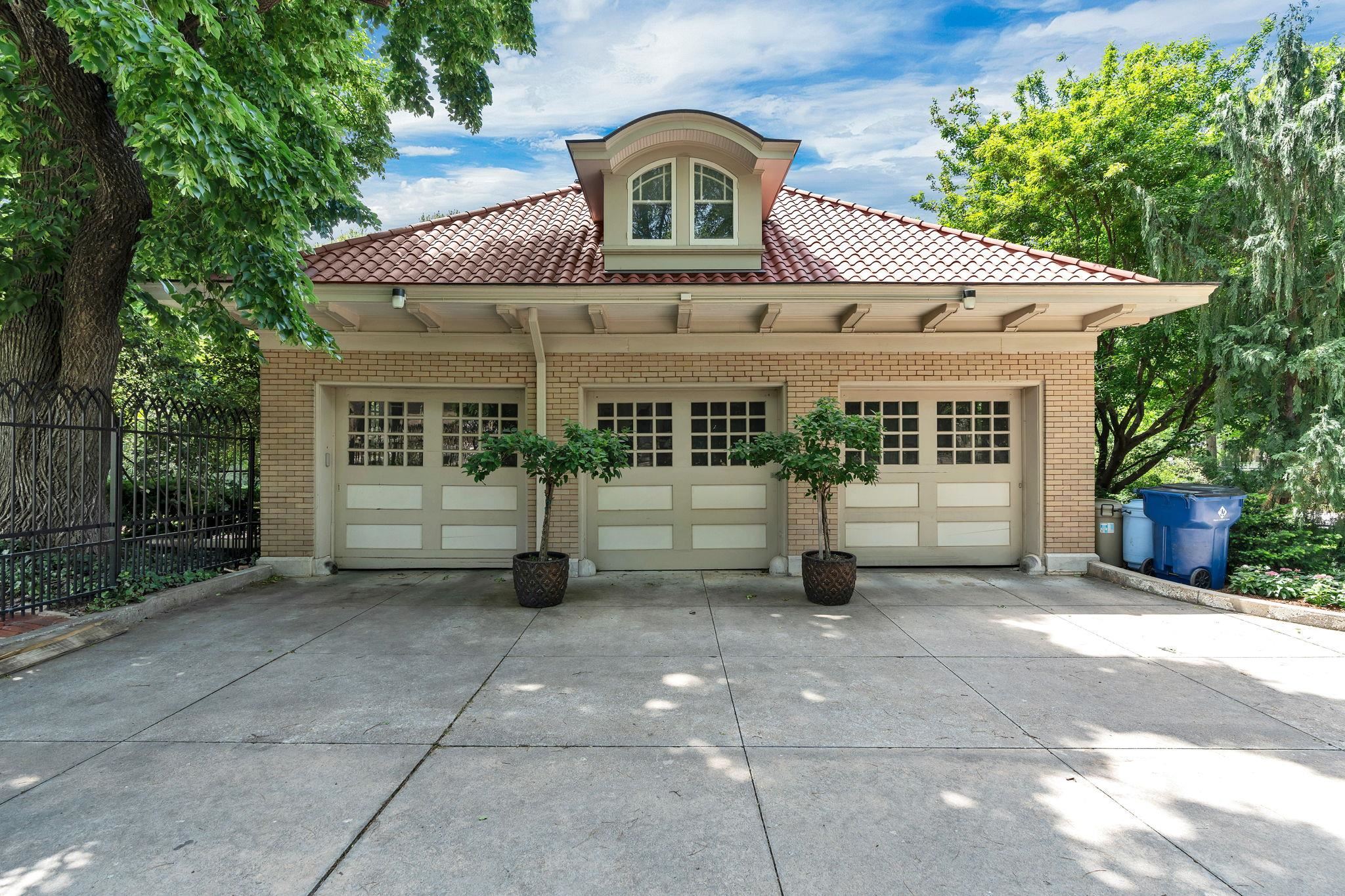 345 N Belmont Wichita KS 67208
