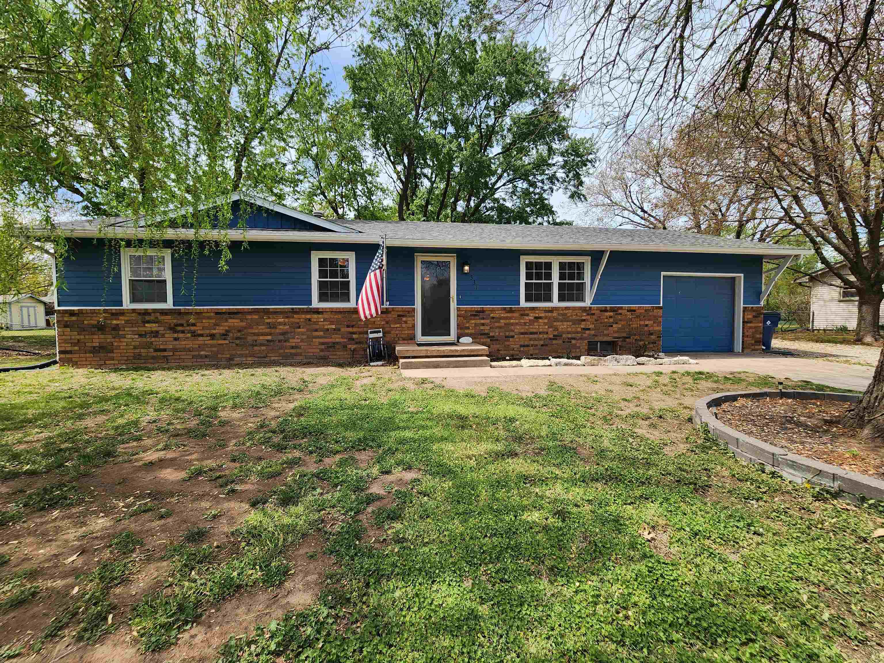 331 S 4th Street Clearwater KS 67026
