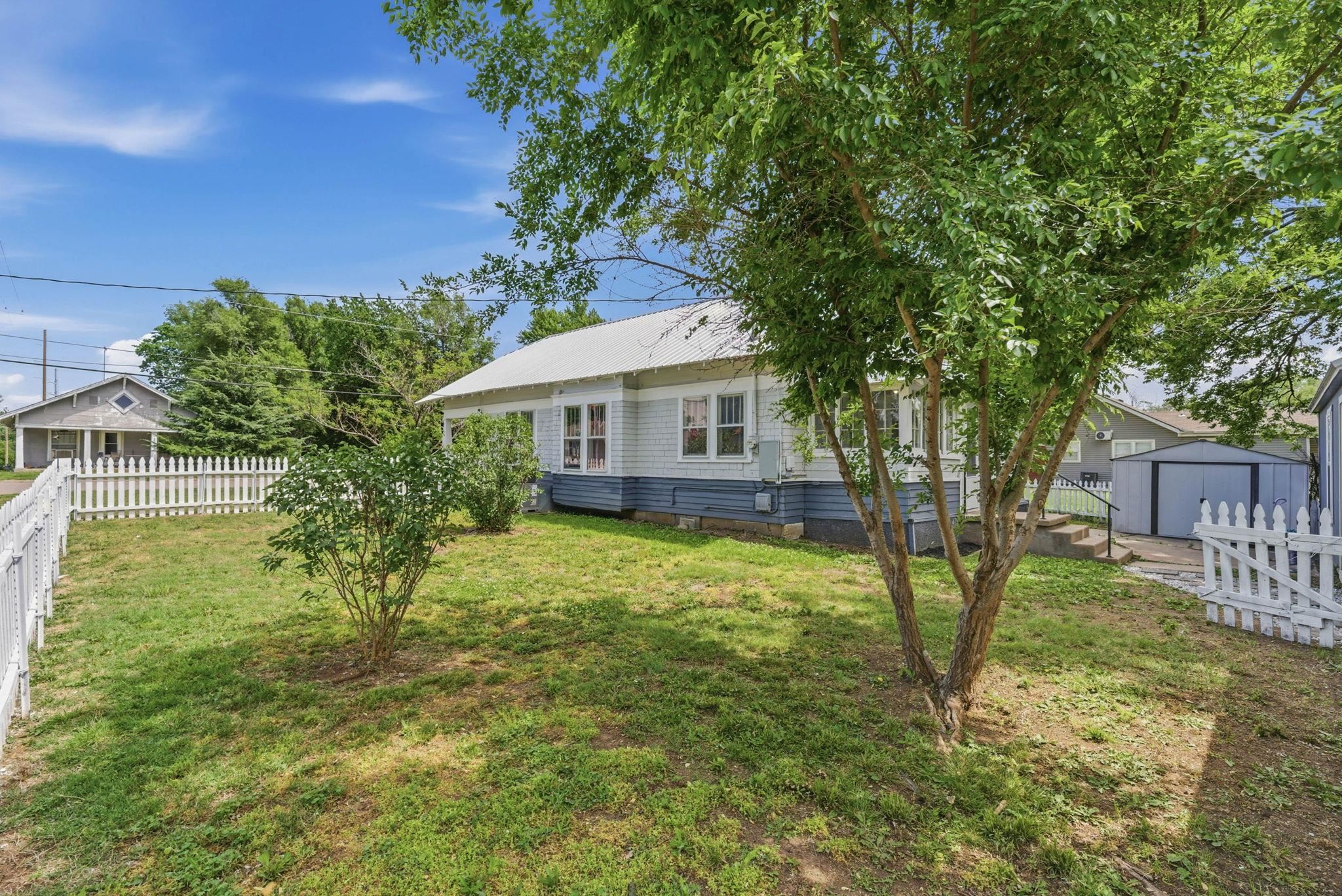 203 S Arthur Street El Dorado KS 67042