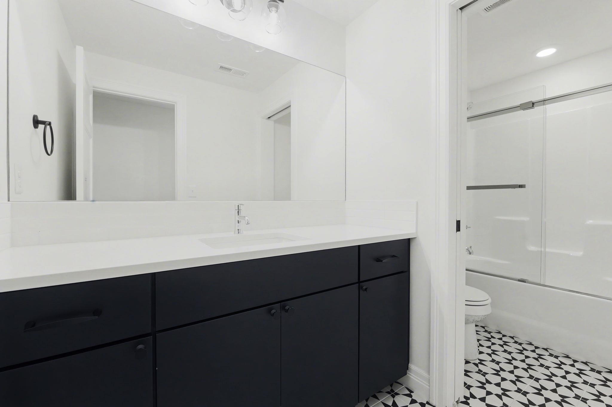 2403 N Bluestone Street Andover KS 67002