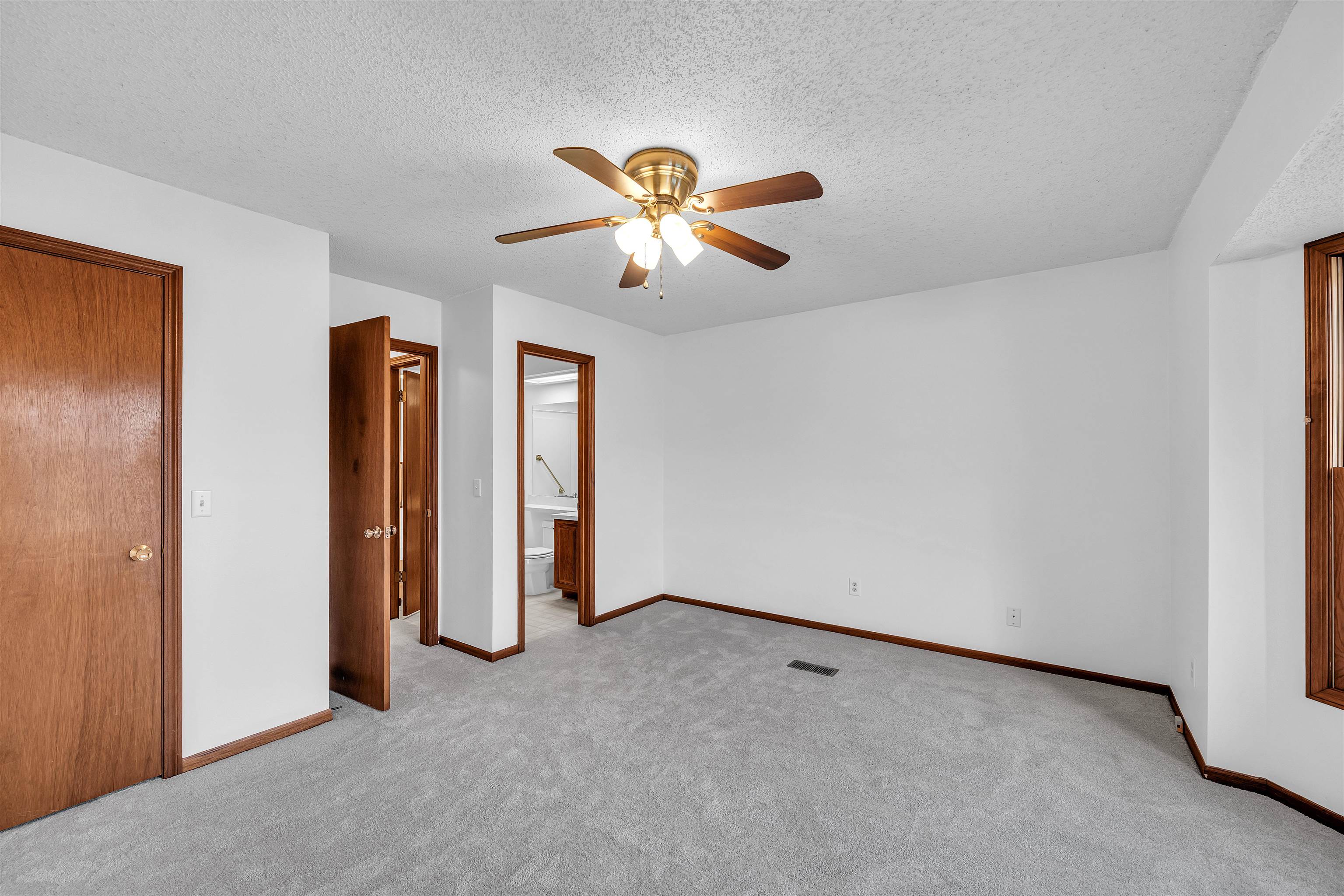 9413 E Bluestem Street Wichita KS 67207