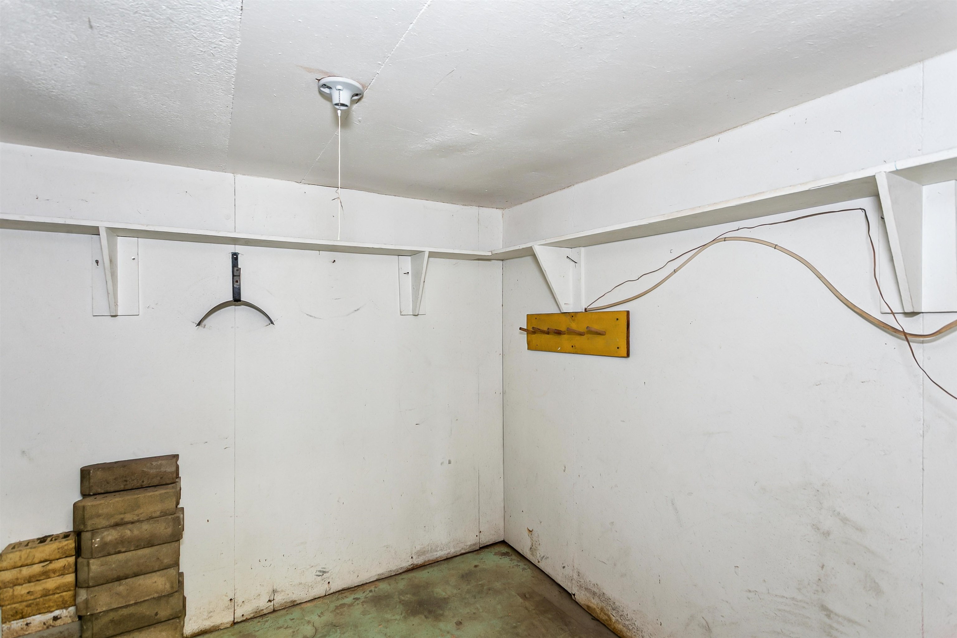 243 N Sunnyside Road Haysville KS 67060