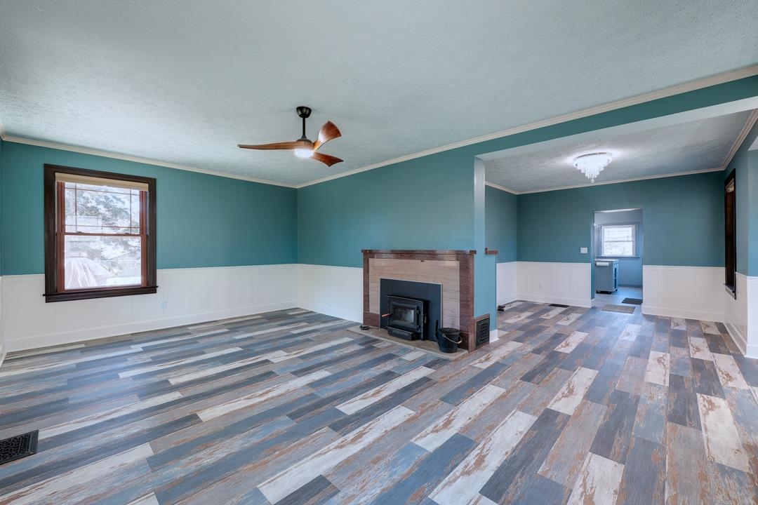 1702 Simpson Avenue Winfield KS 67156