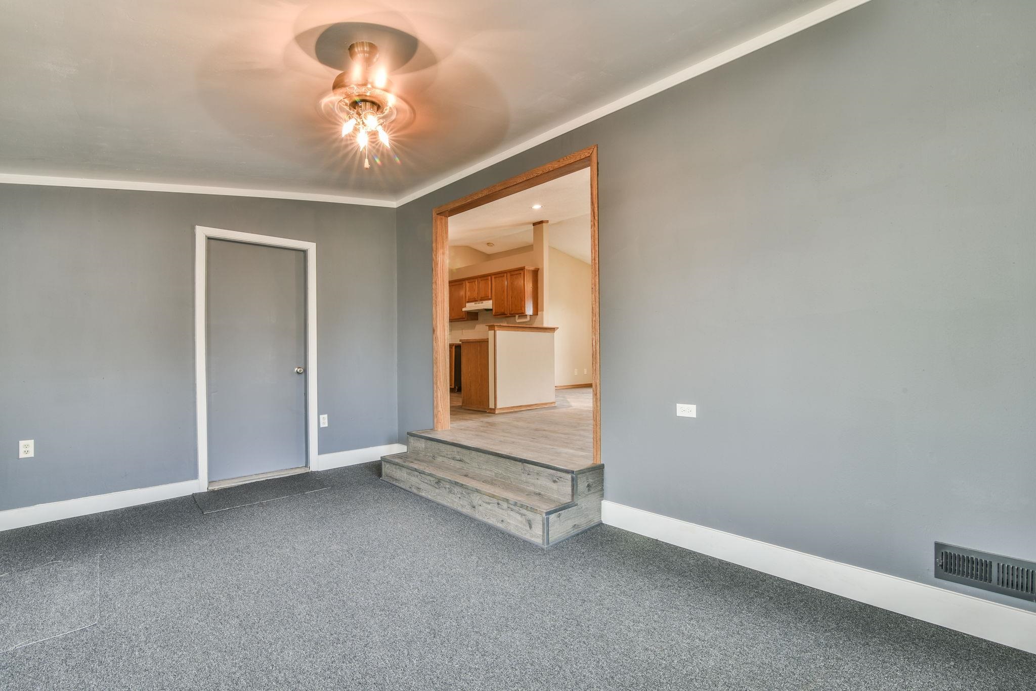 4601 S Fern Wichita KS 67217-4352