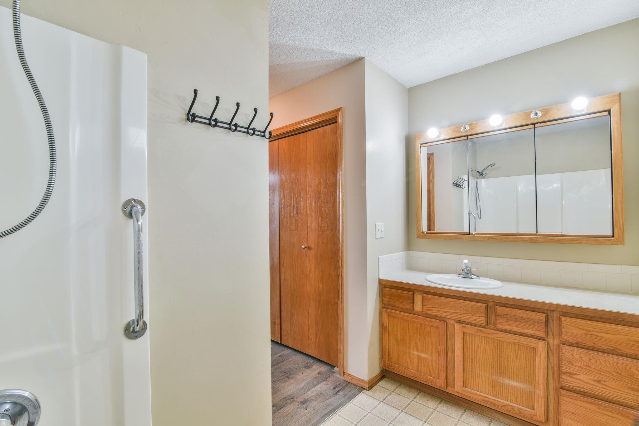 4601 S Fern Wichita KS 67217-4352