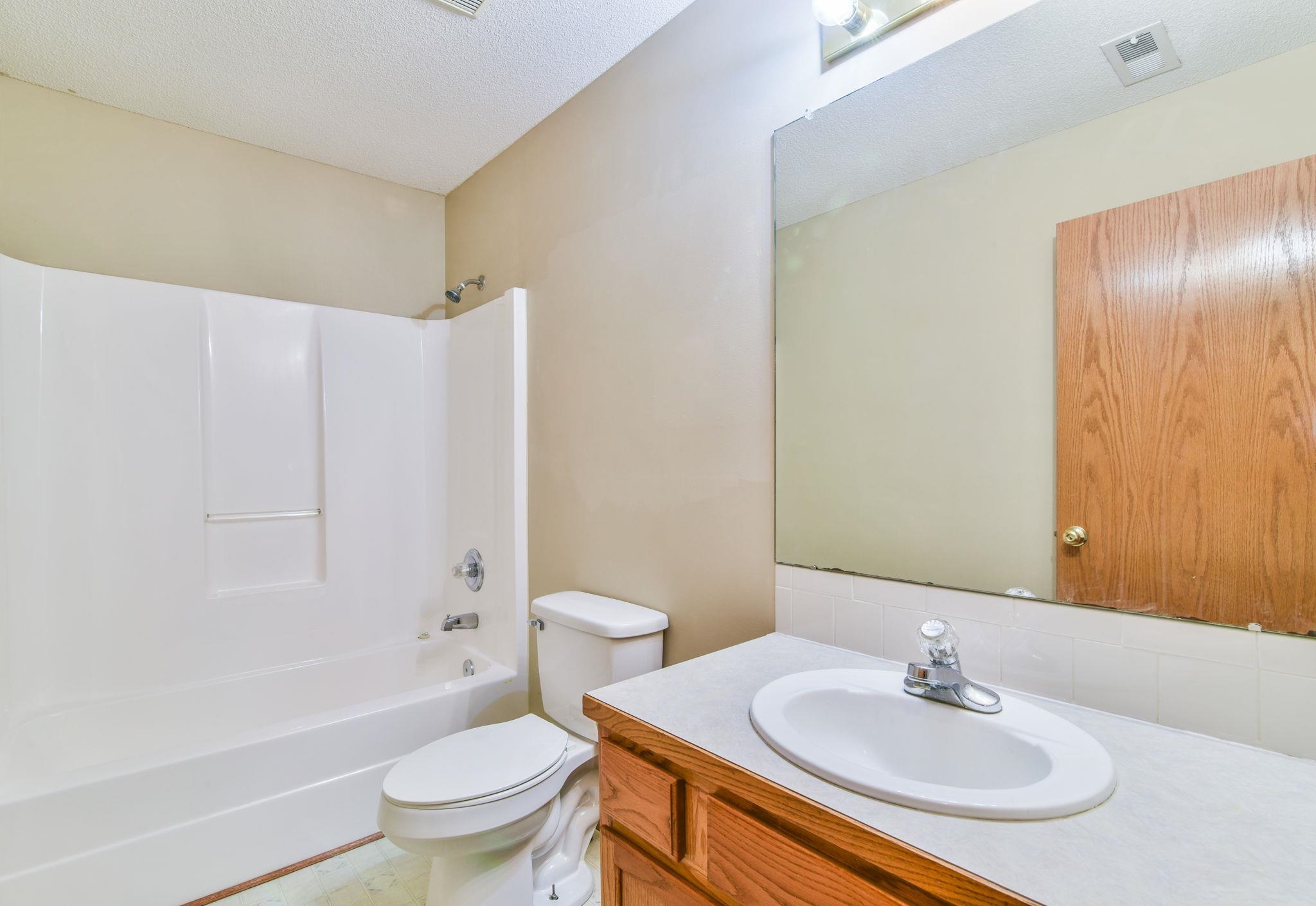4601 S Fern Wichita KS 67217-4352