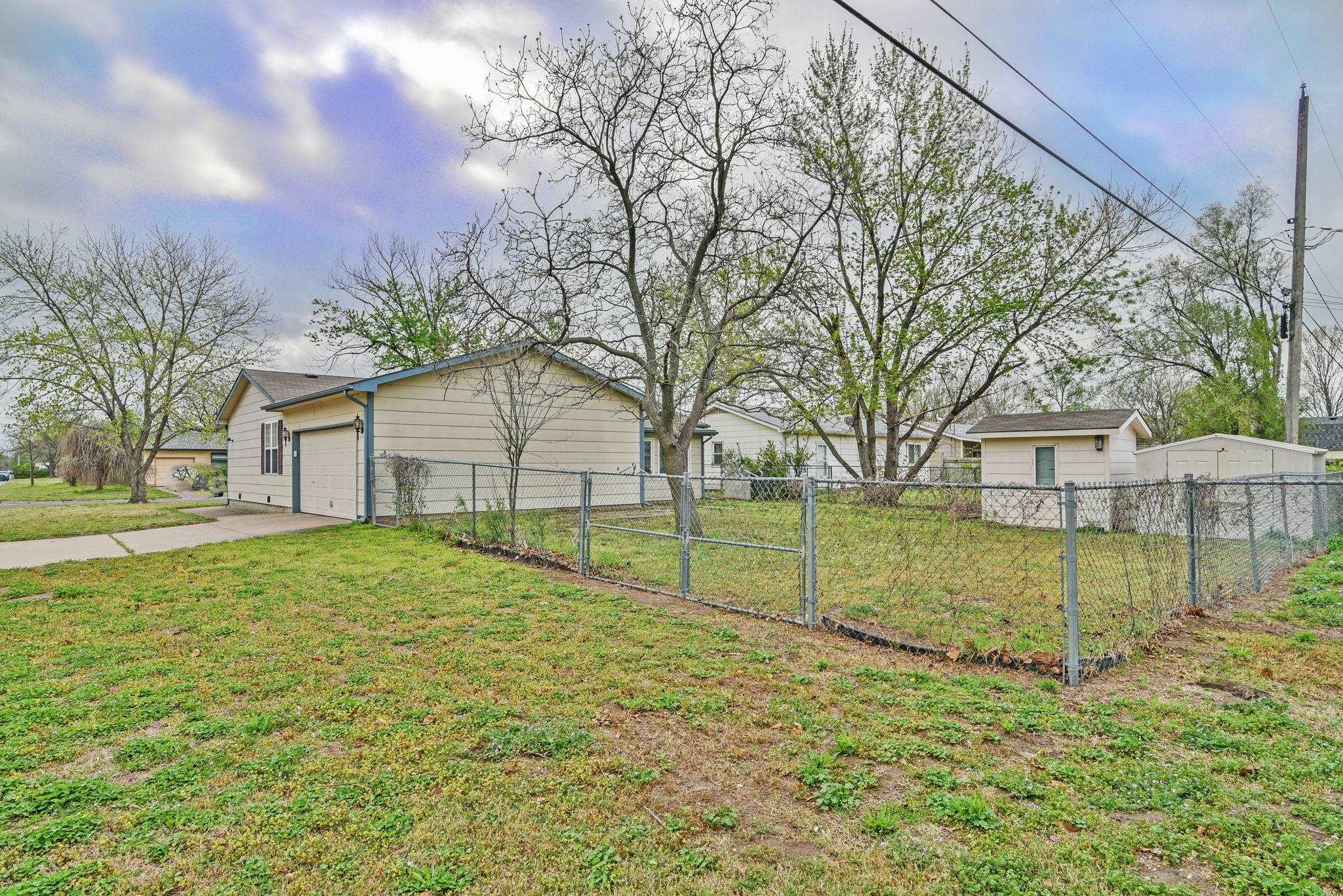 4601 S Fern Wichita KS 67217-4352
