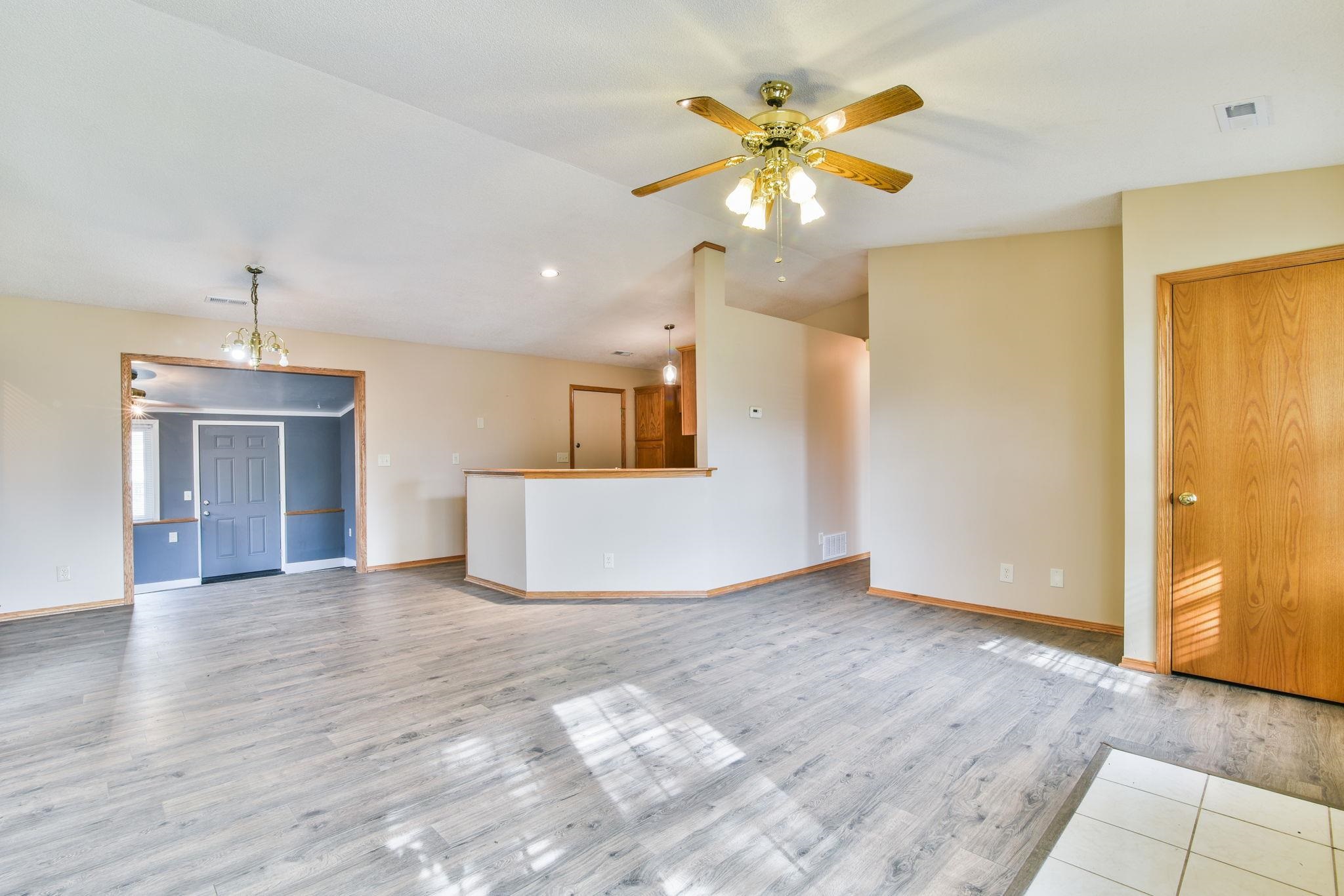 4601 S Fern Wichita KS 67217-4352