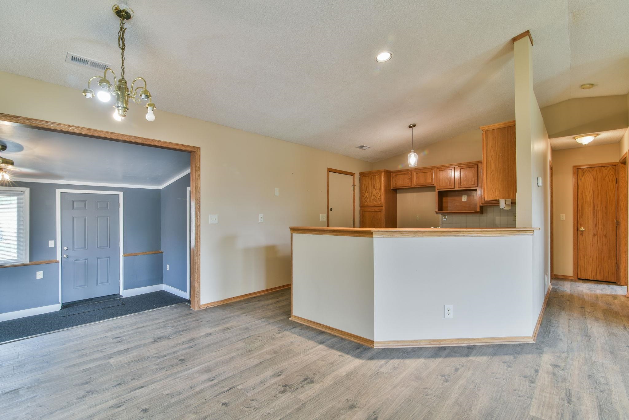 4601 S Fern Wichita KS 67217-4352