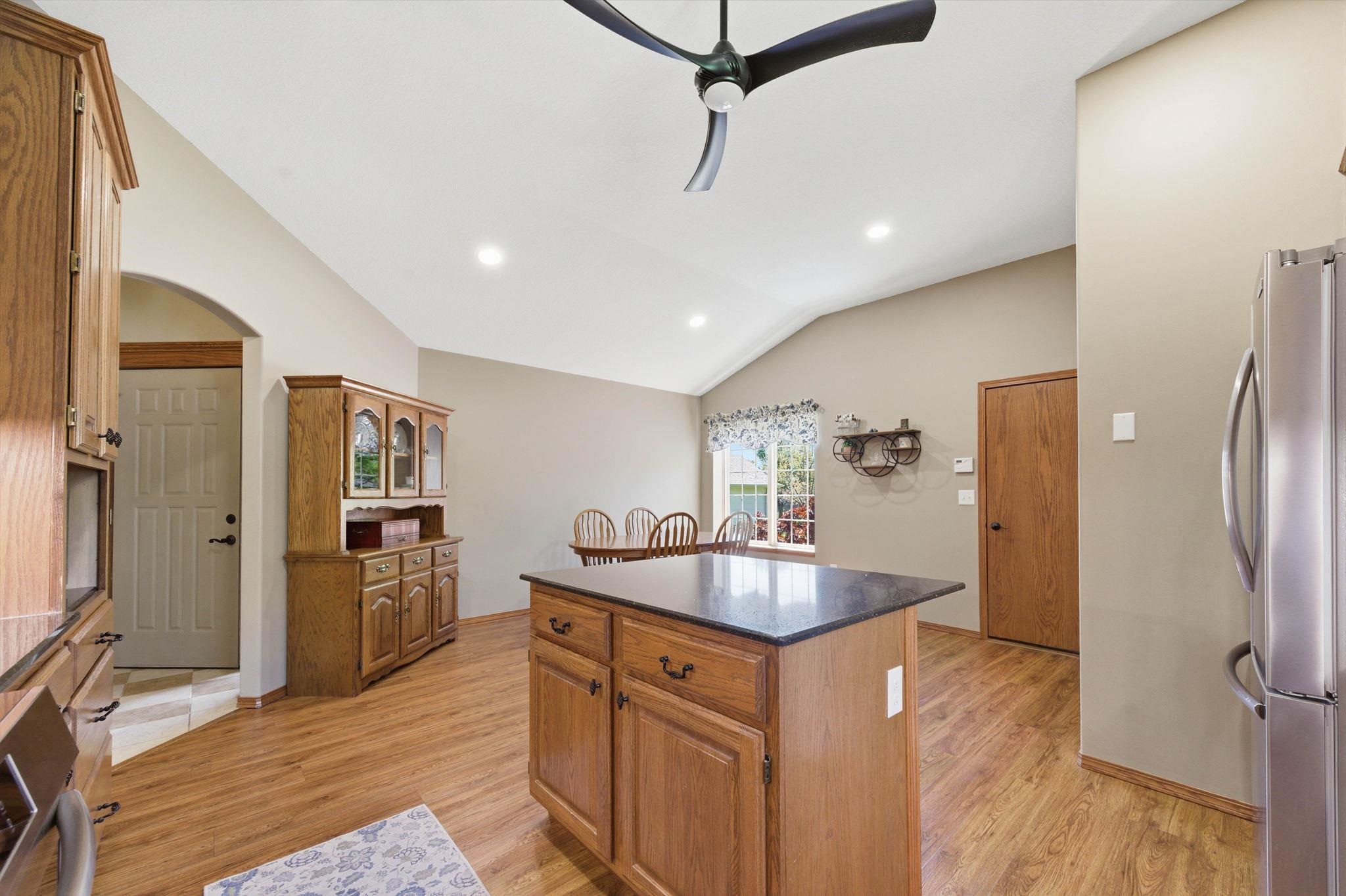237 S Maple Dunes Court Wichita KS 67235