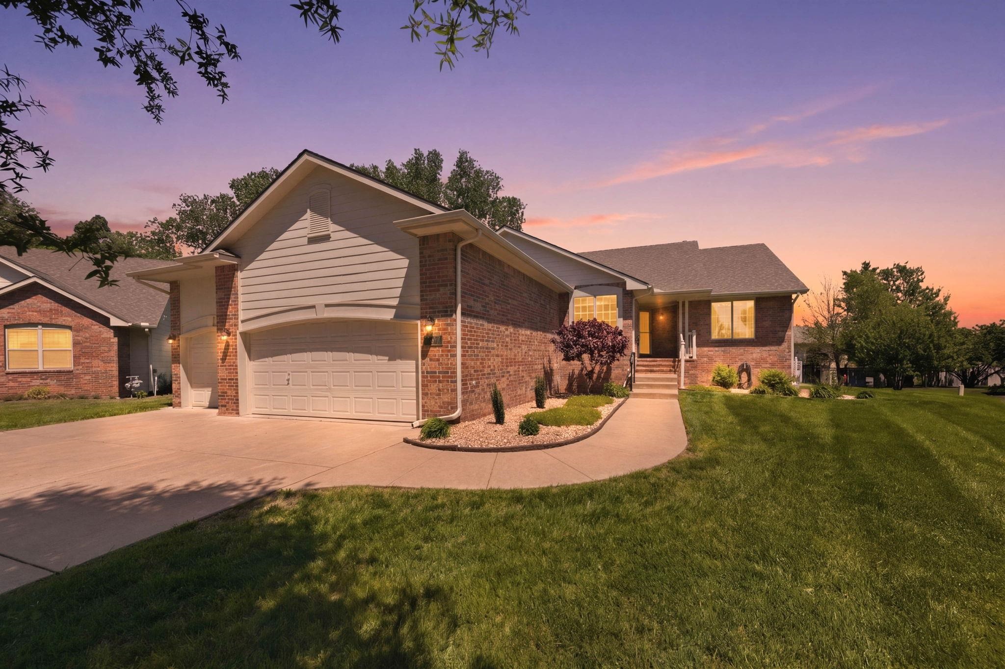 237 S Maple Dunes Court Wichita KS 67235