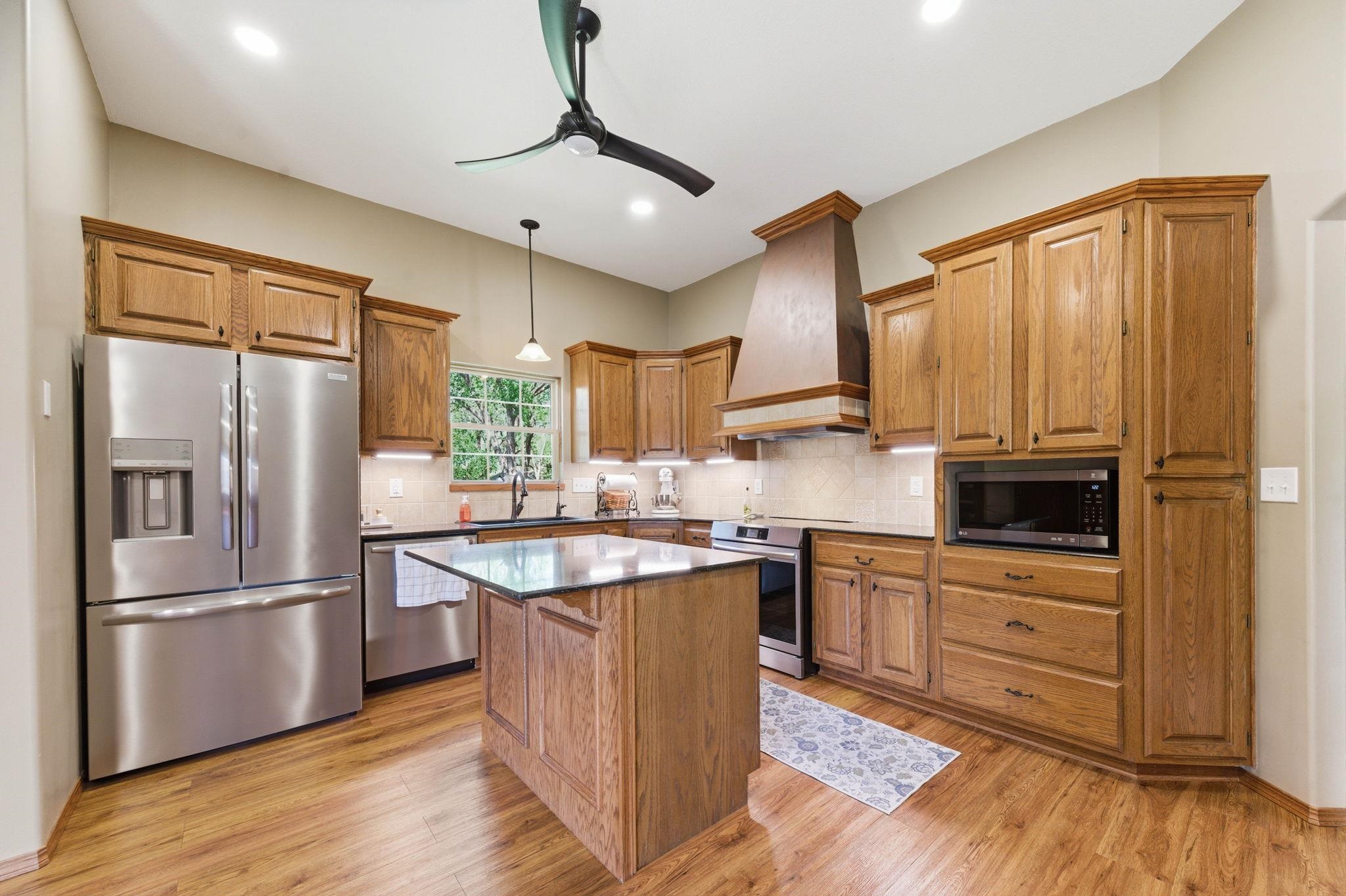 237 S Maple Dunes Court Wichita KS 67235