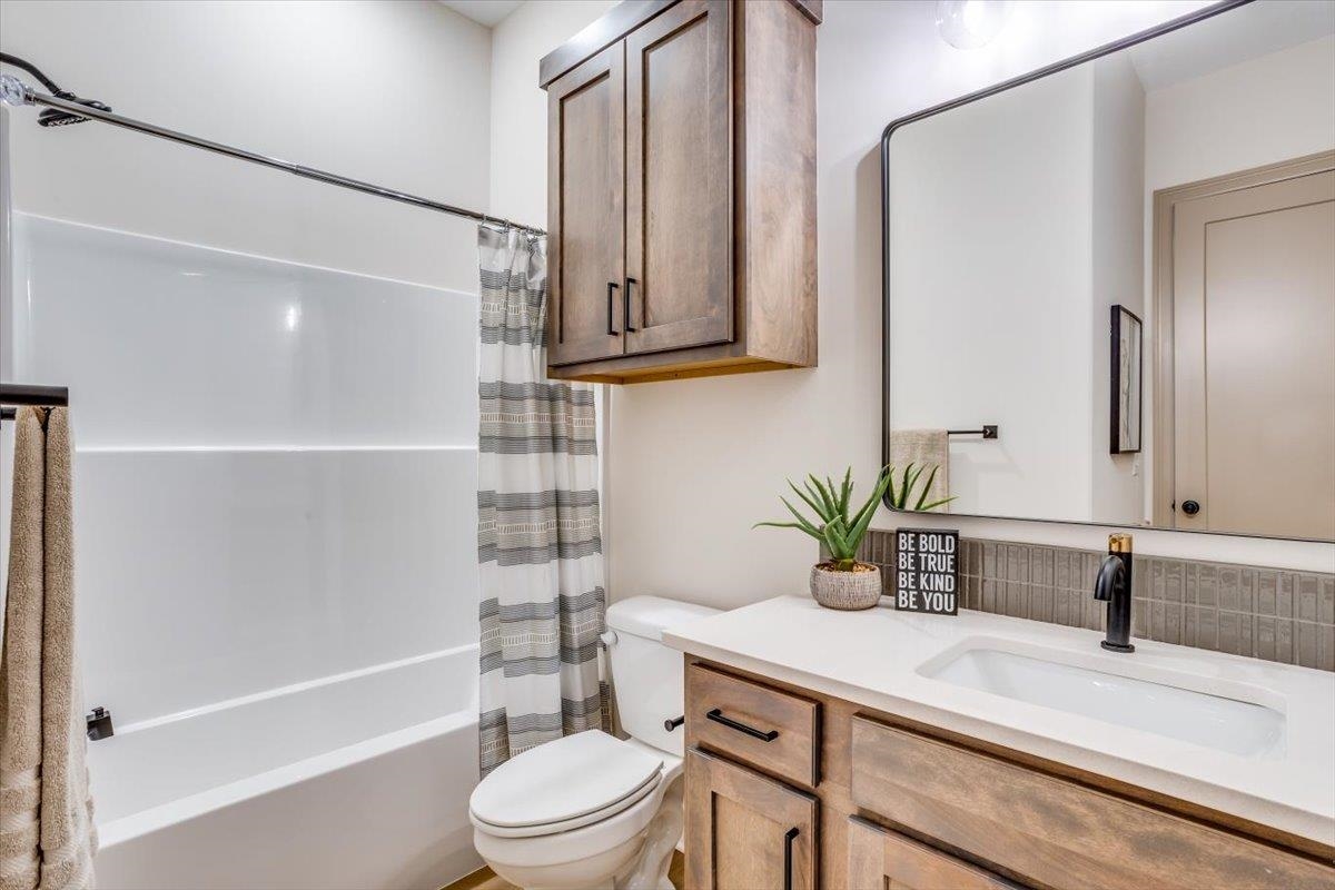 9650 W Cedar Lane Maize KS 67101