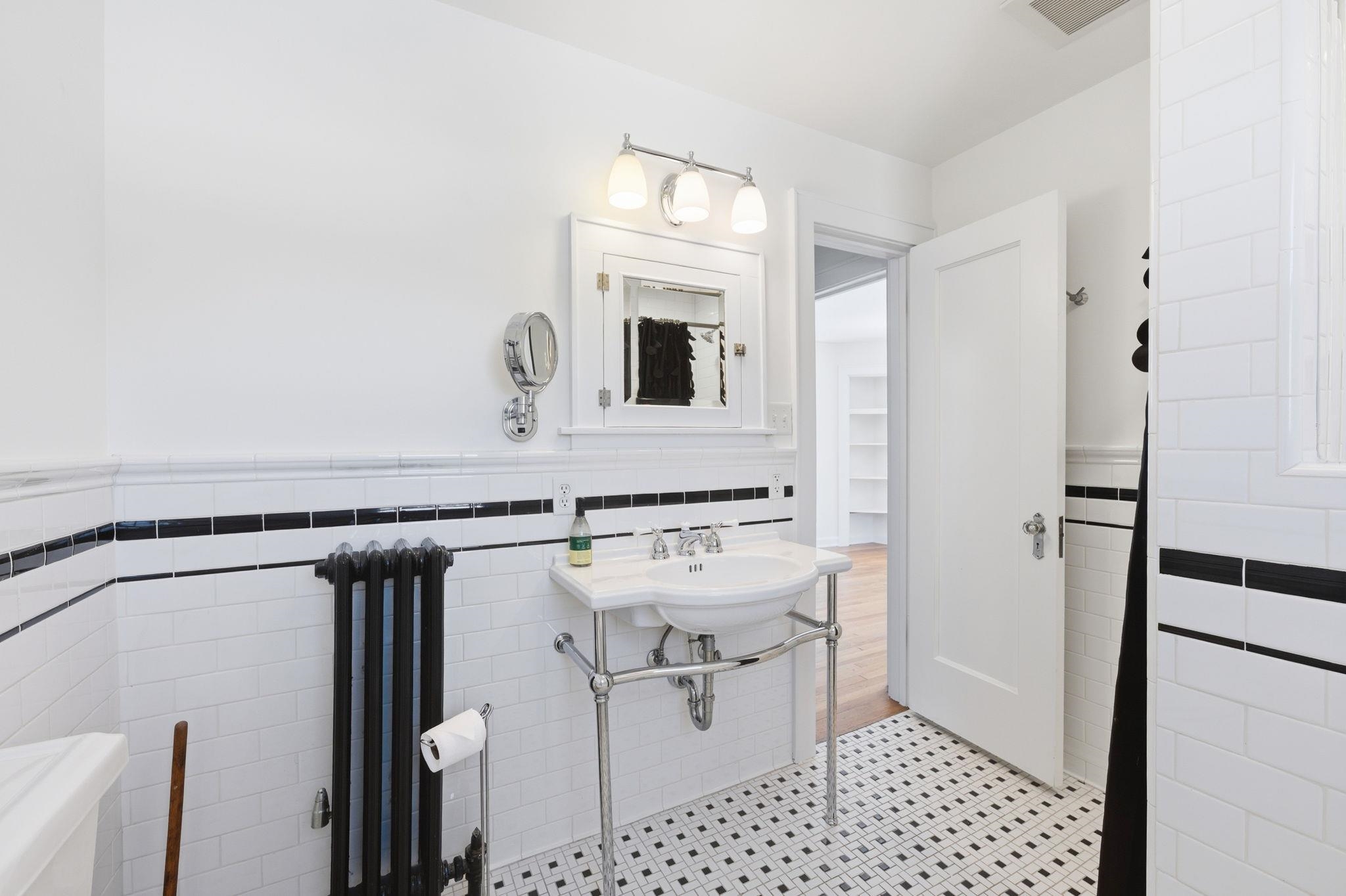 195 N Dellrose Avenue Wichita KS 67208