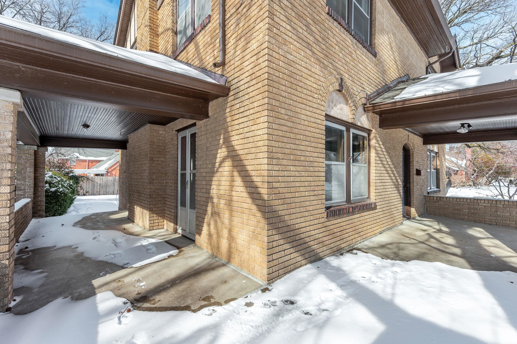 195 N Dellrose Avenue Wichita KS 67208