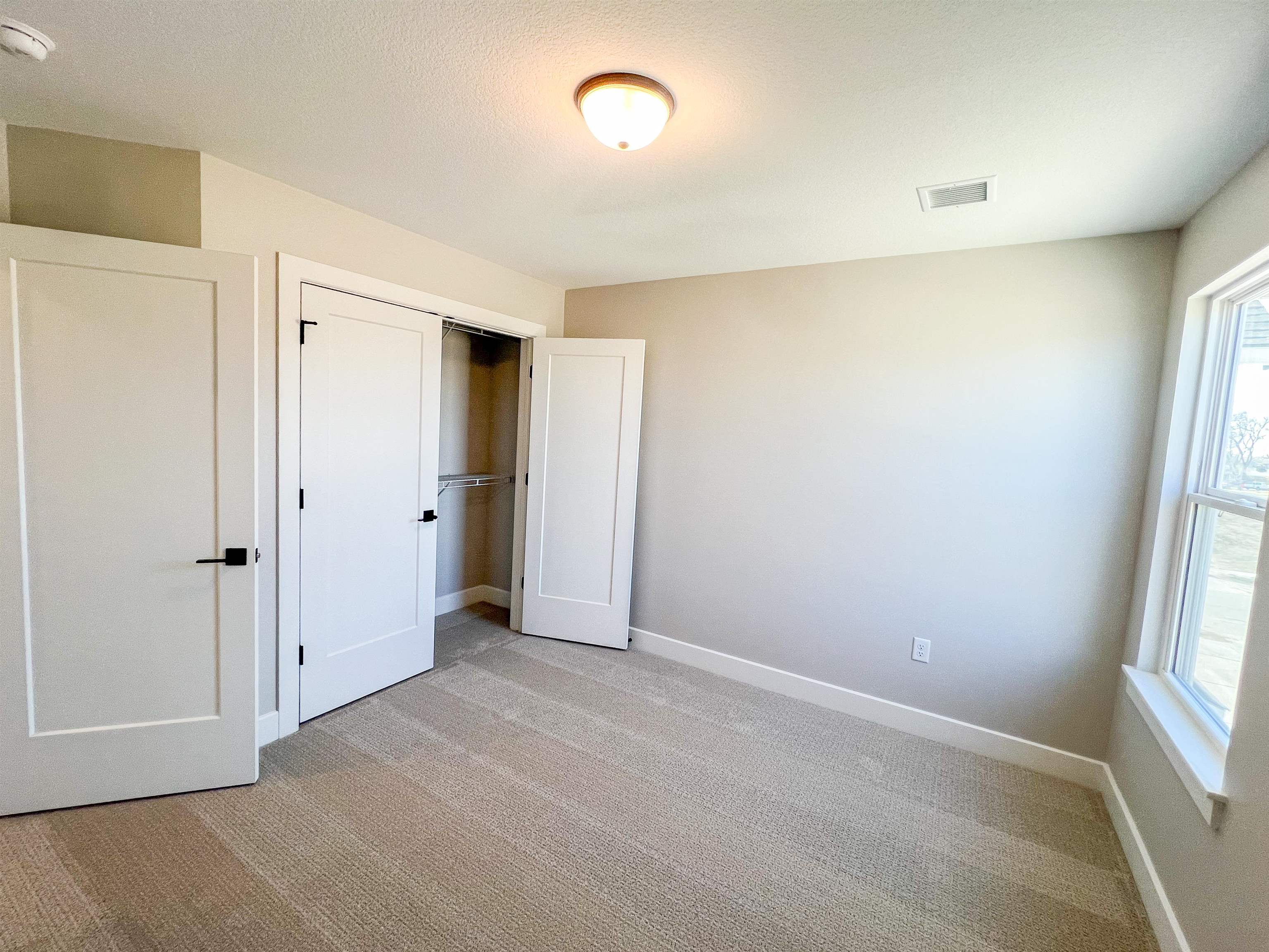 141 S Shay Road Andover KS 67002