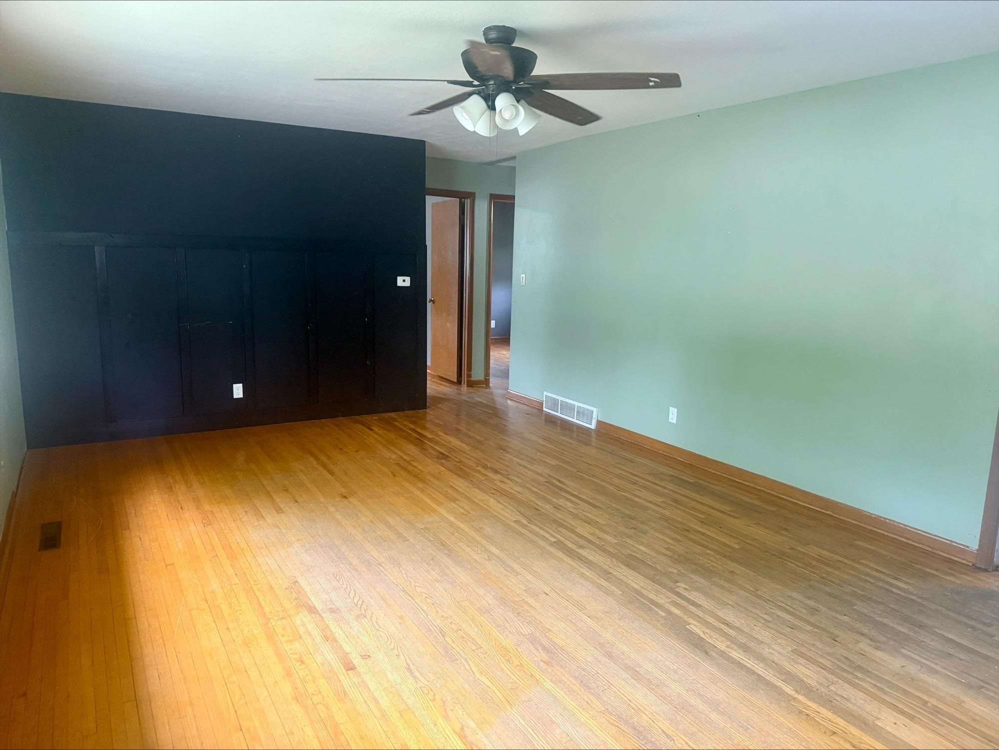 1147 Helen Street Augusta KS 67010
