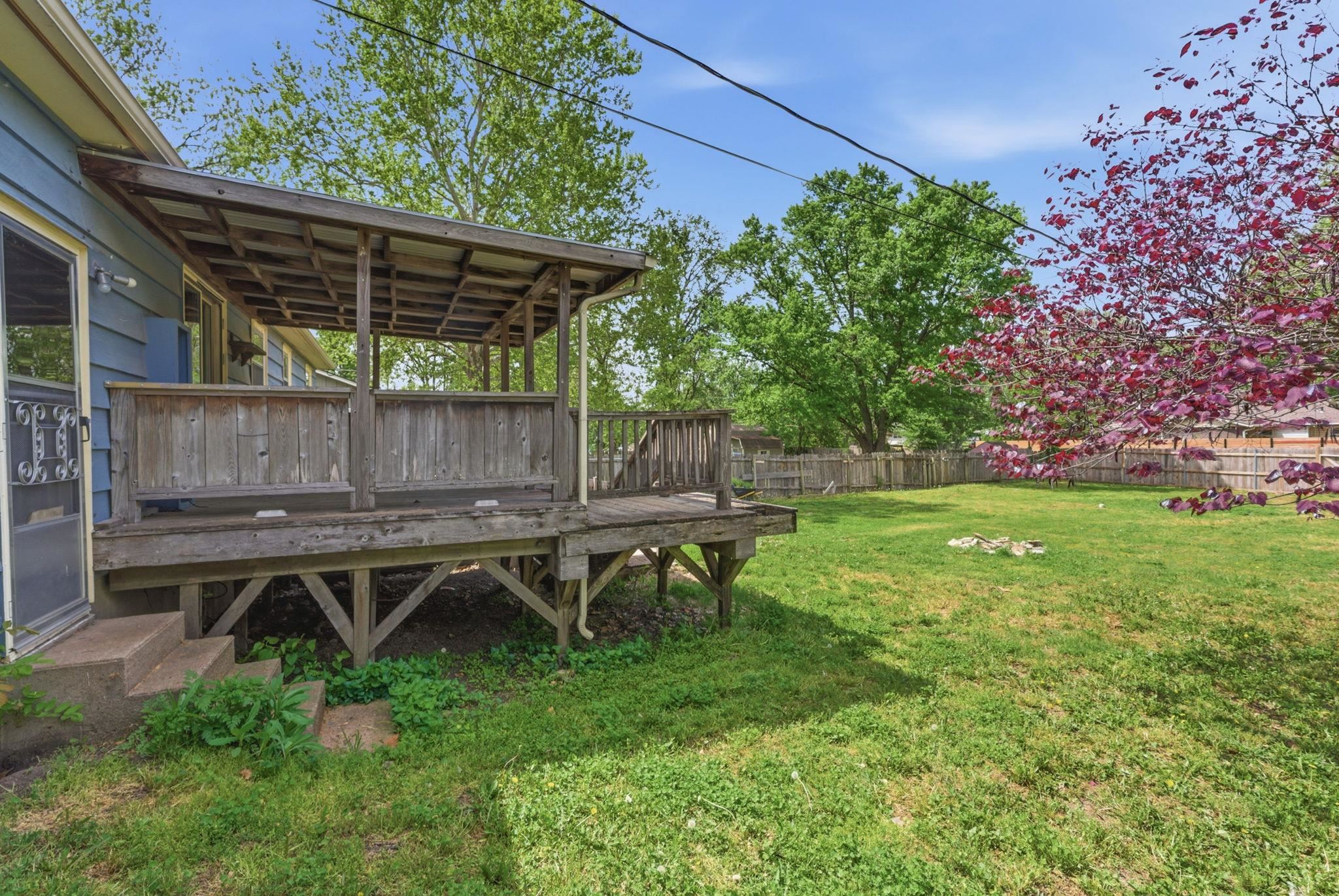 1147 Helen Street Augusta KS 67010