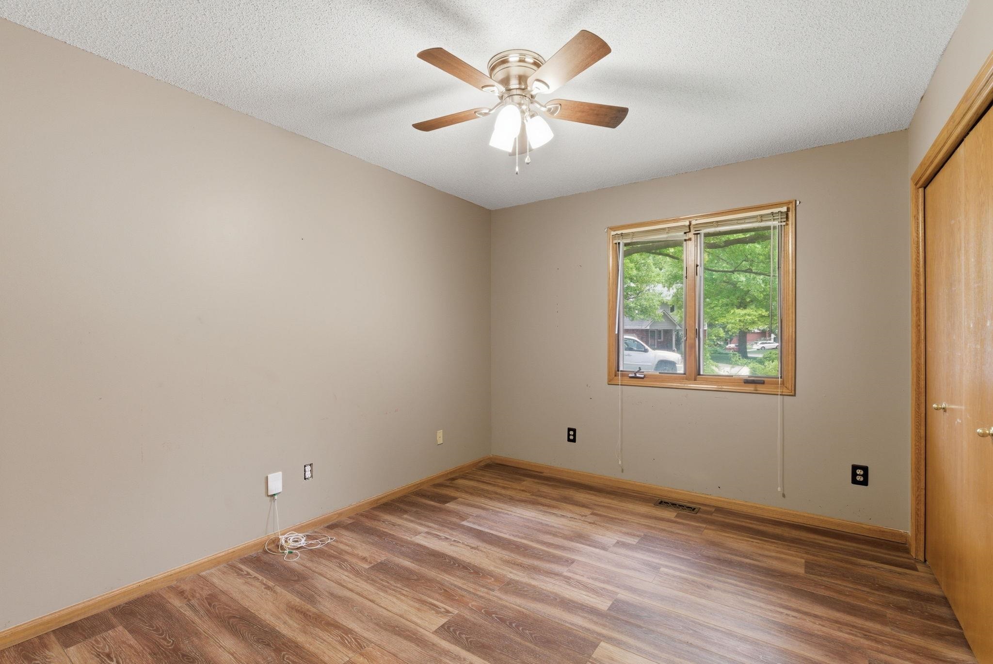 319 N Bay Country Court Wichita KS 67235