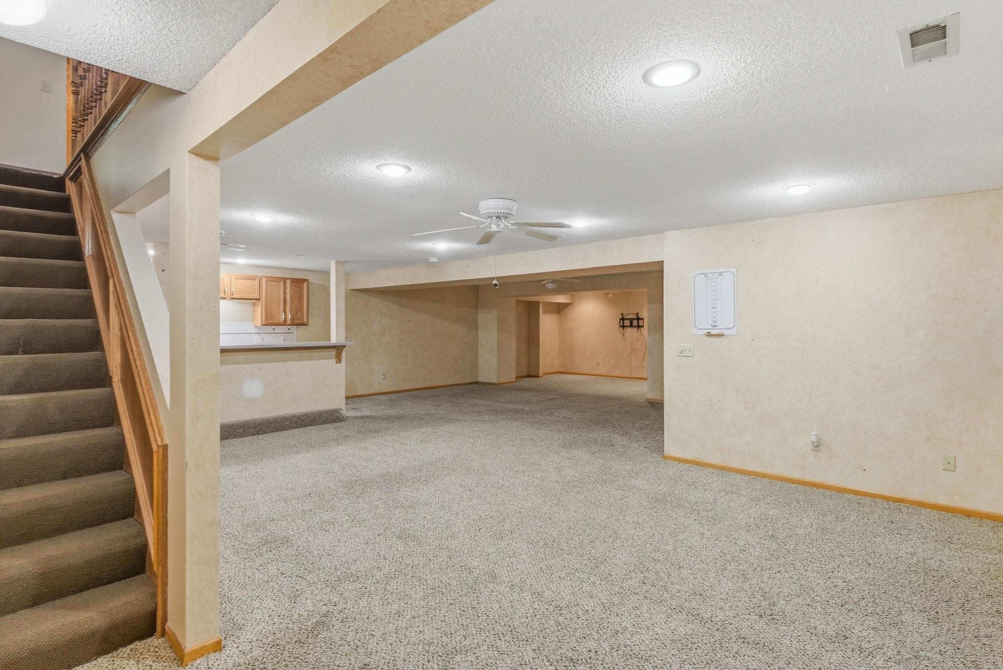 319 N Bay Country Court Wichita KS 67235