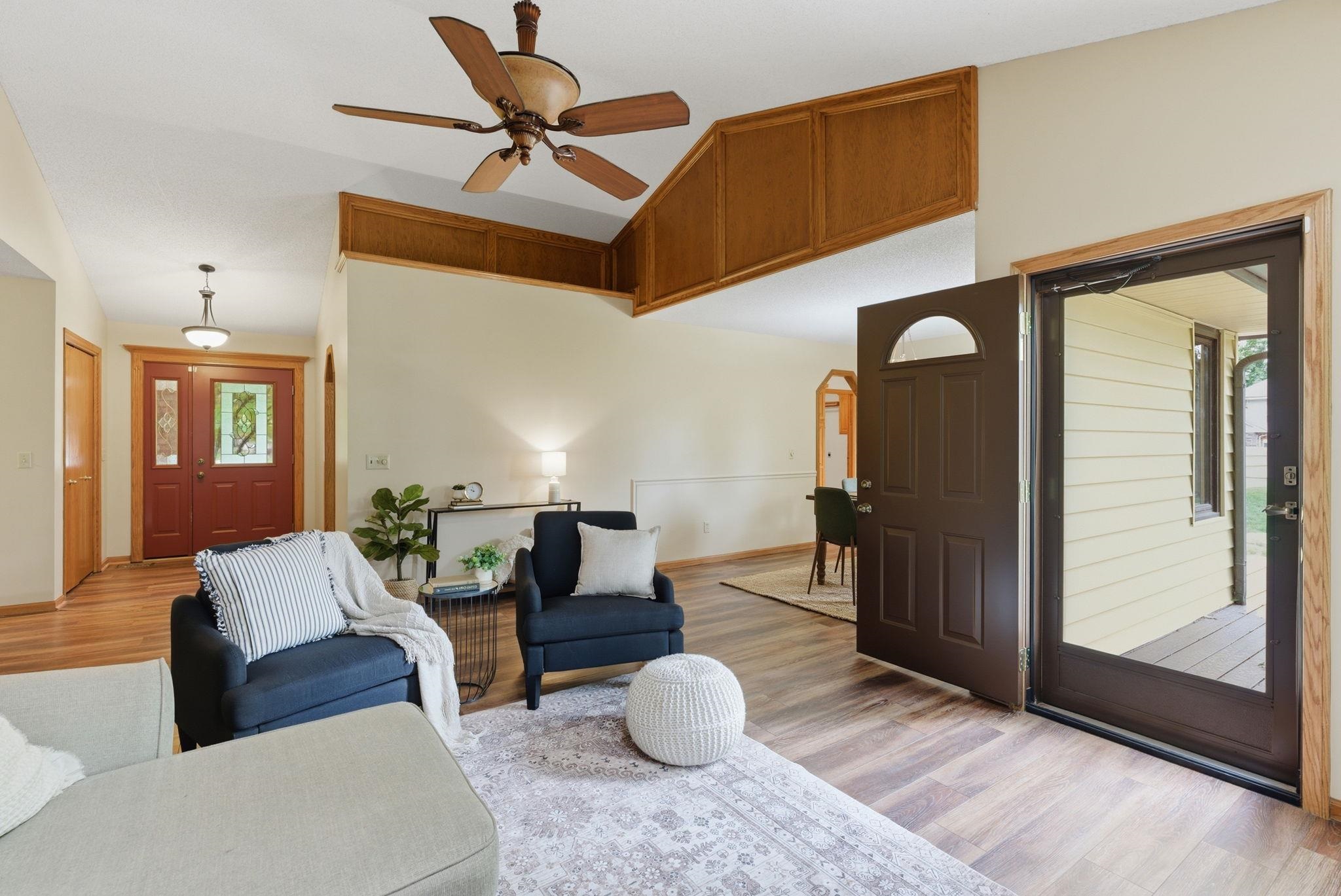 319 N Bay Country Court Wichita KS 67235