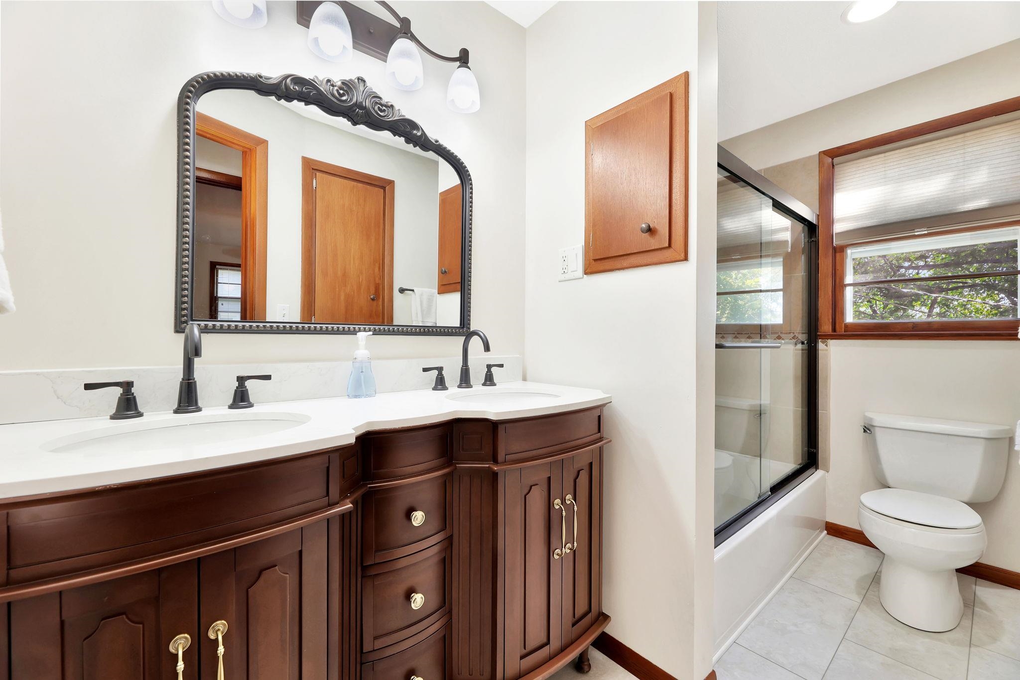 6223 E Perryton Street Bel Aire KS 67220