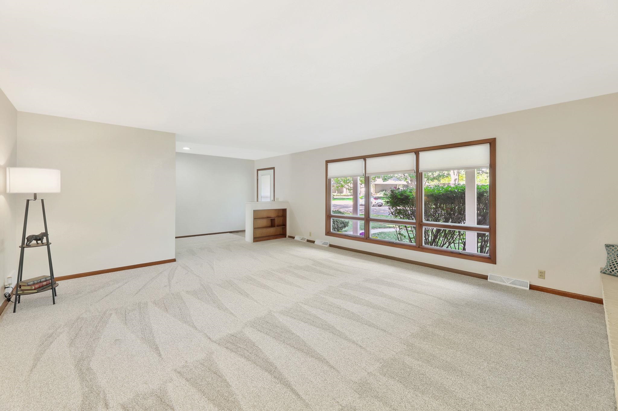 6223 E Perryton Street Bel Aire KS 67220