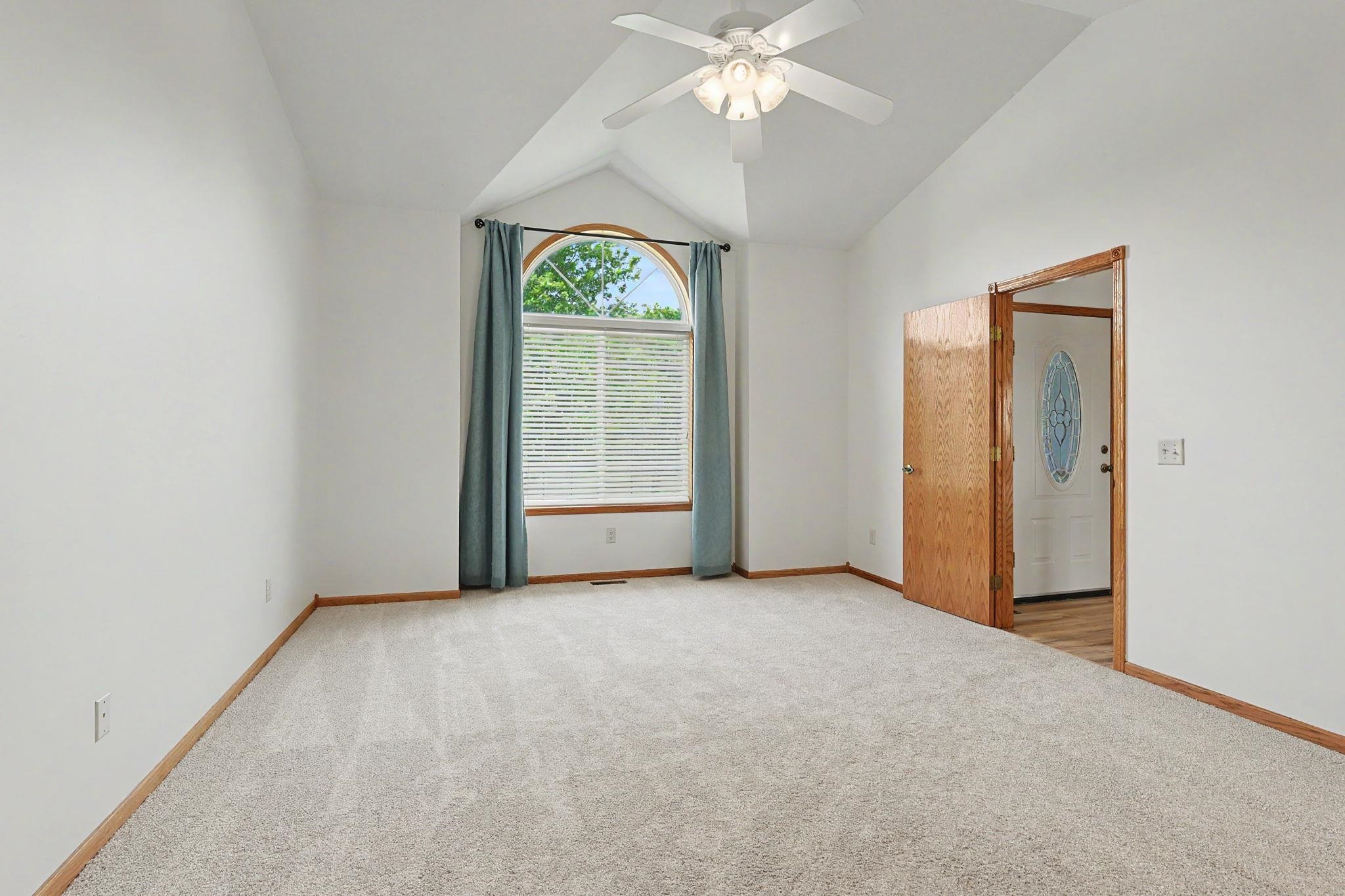 1323 S Threewood Street Wichita KS 67235