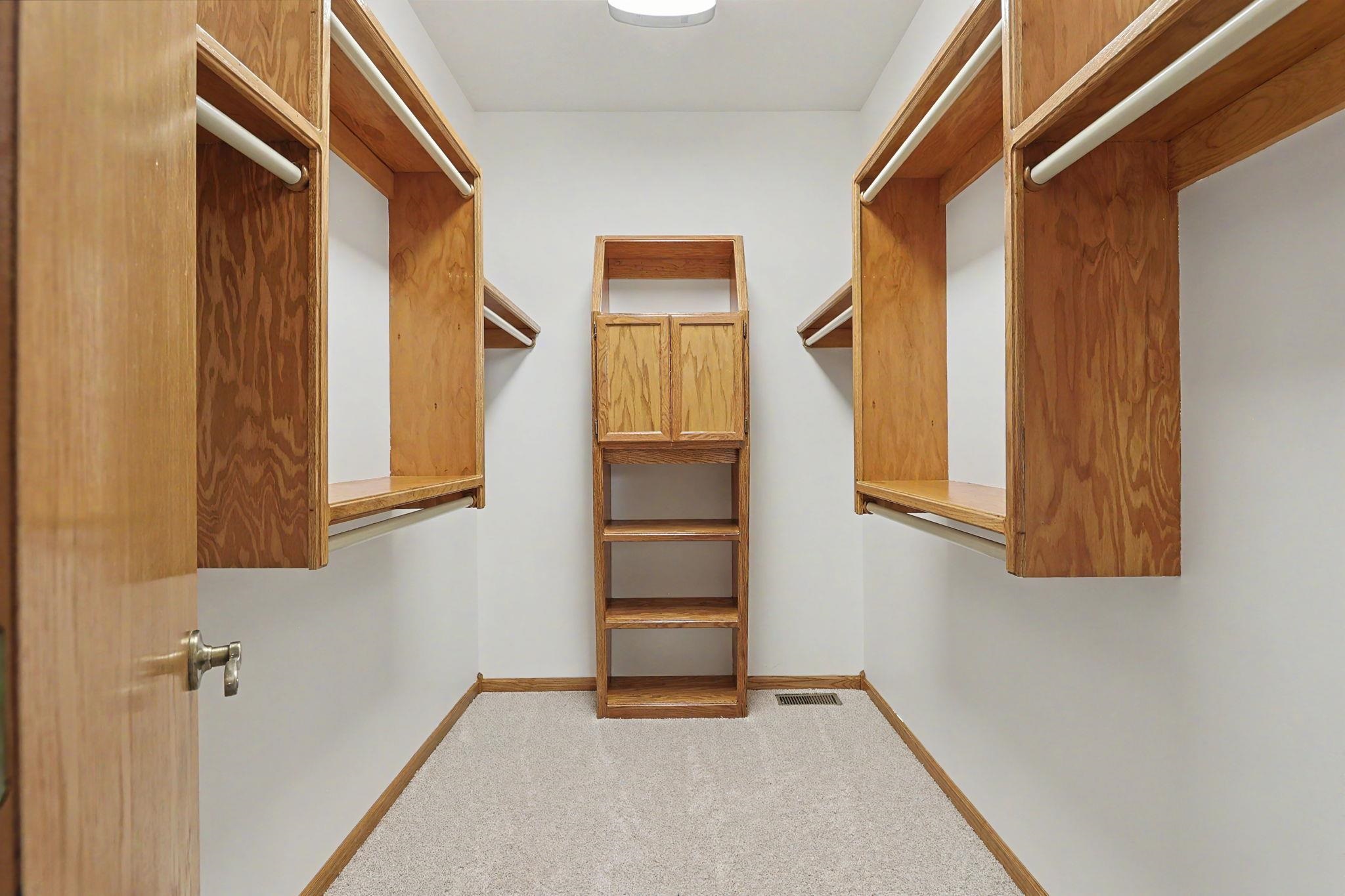 1323 S Threewood Street Wichita KS 67235