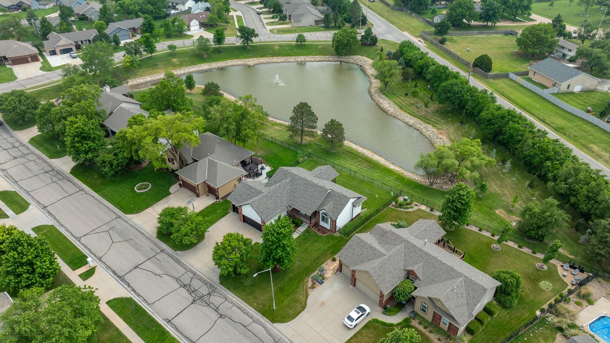1323 S Threewood Street Wichita KS 67235