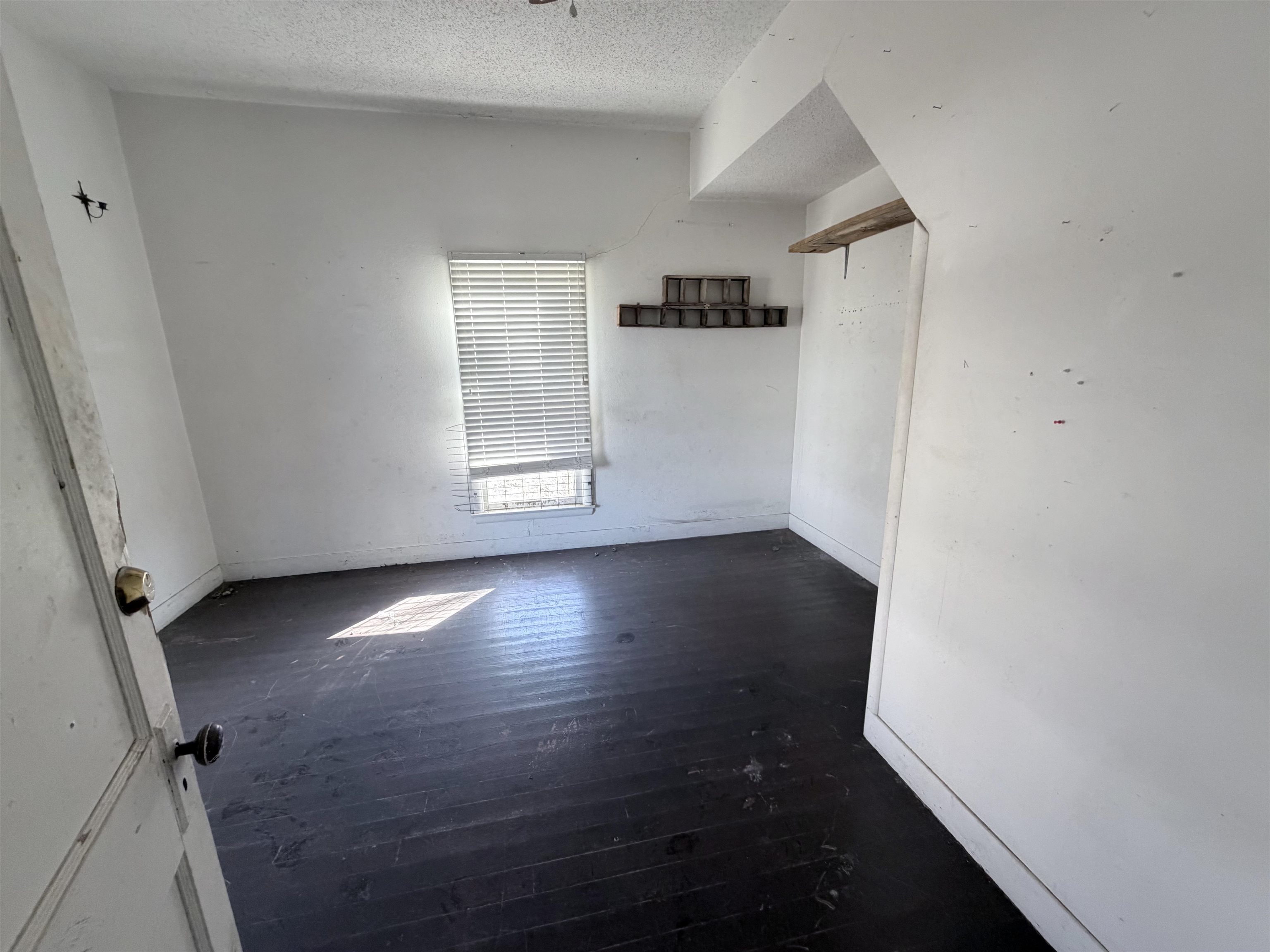 602 Menor Winfield KS 67156