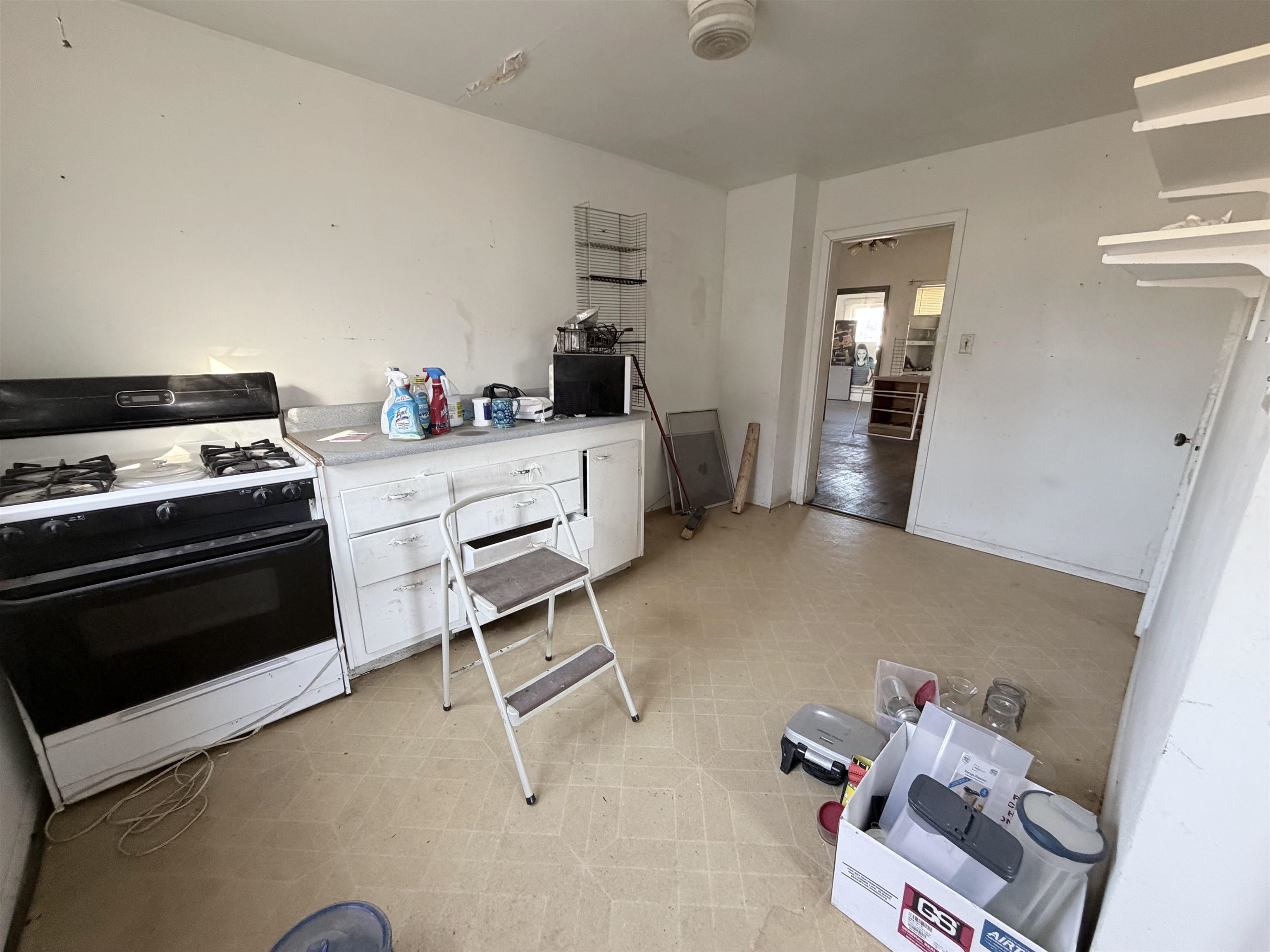602 Menor Winfield KS 67156