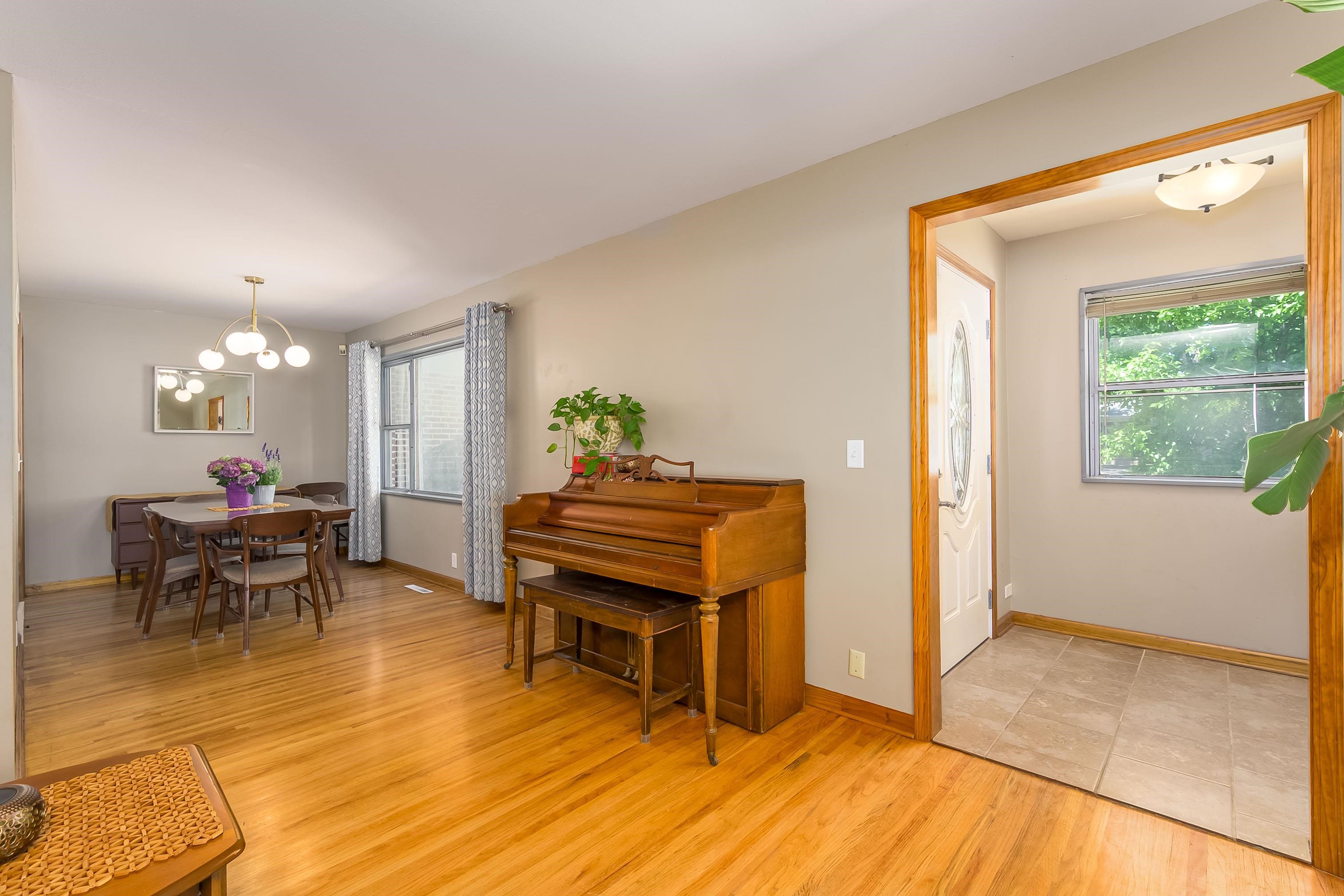 3823 E Funston Street Wichita KS 67218