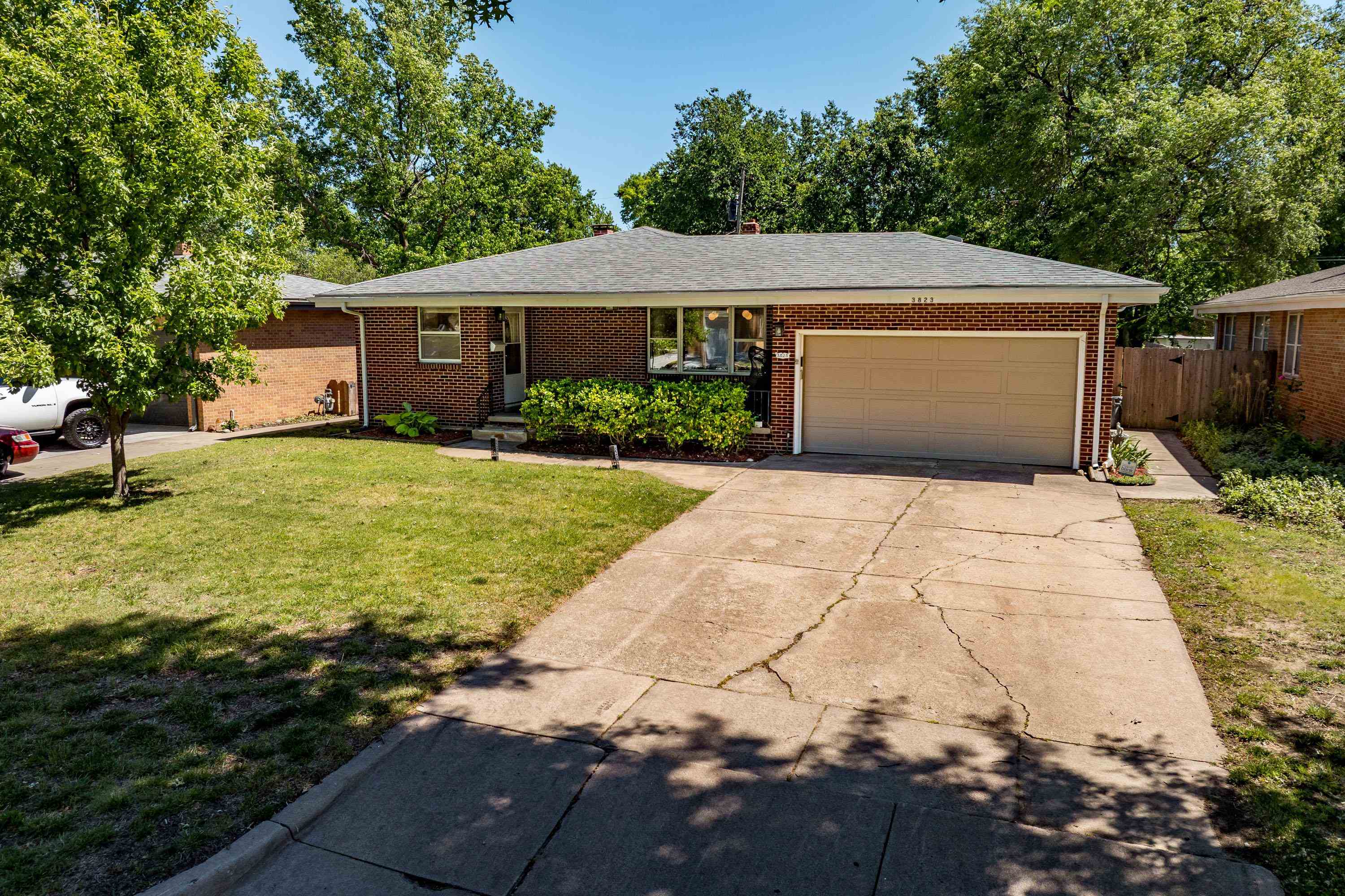 3823 E Funston Street Wichita KS 67218