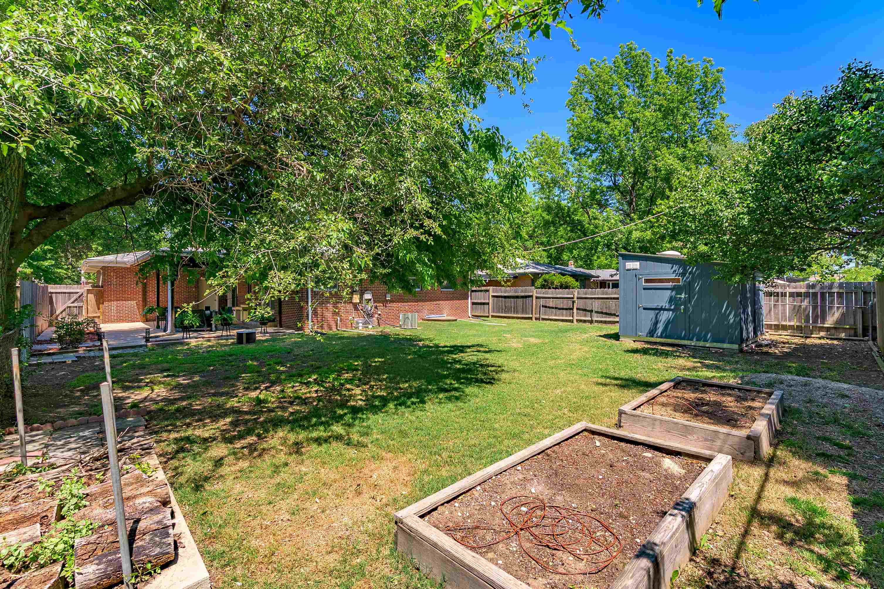 3823 E Funston Street Wichita KS 67218