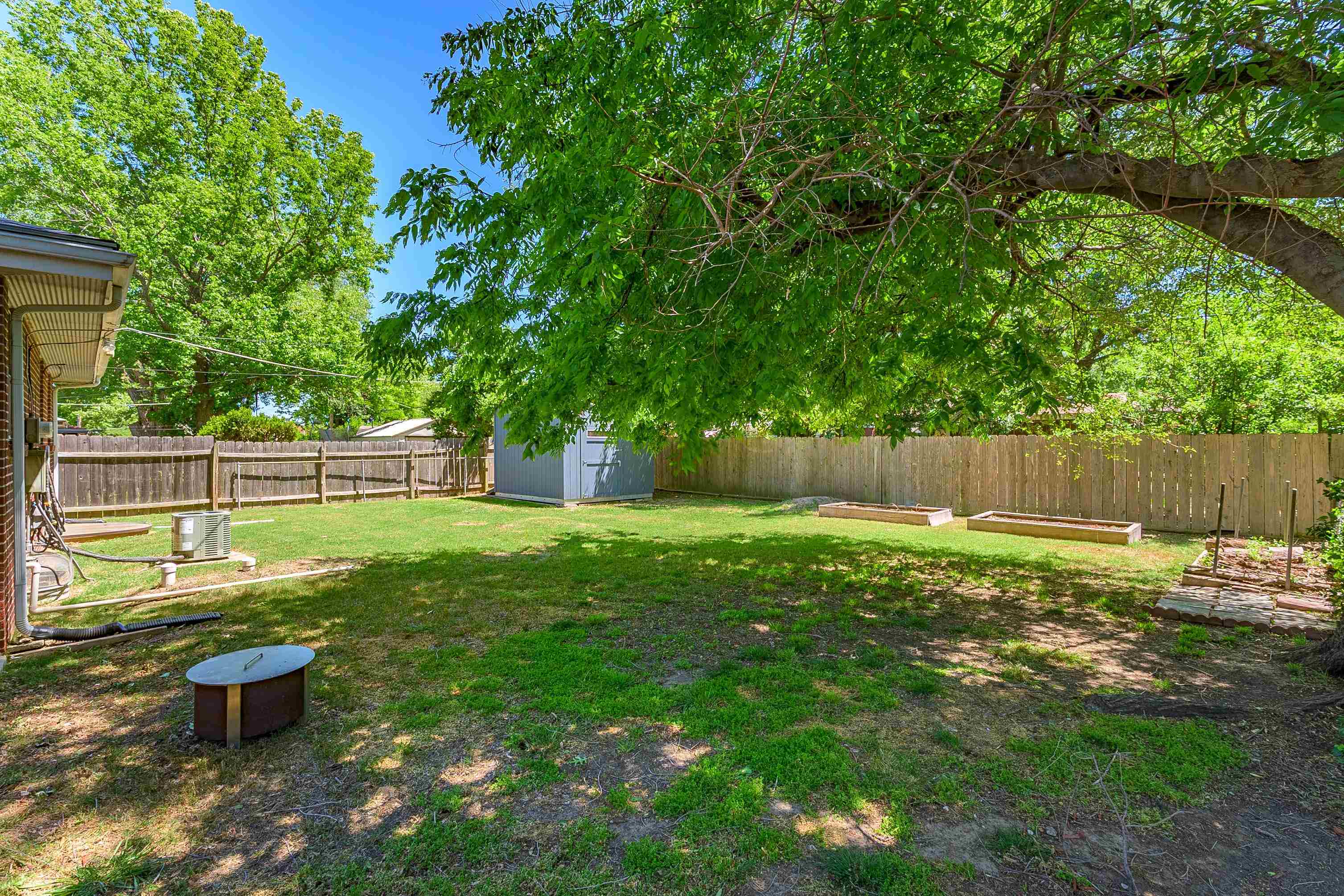 3823 E Funston Street Wichita KS 67218