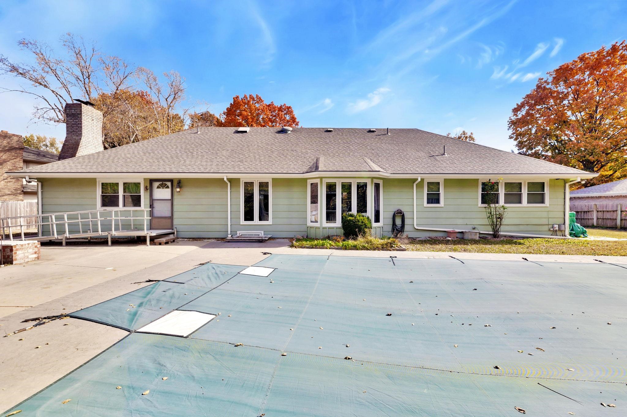 1118 E Oakwood Court Derby KS 67037