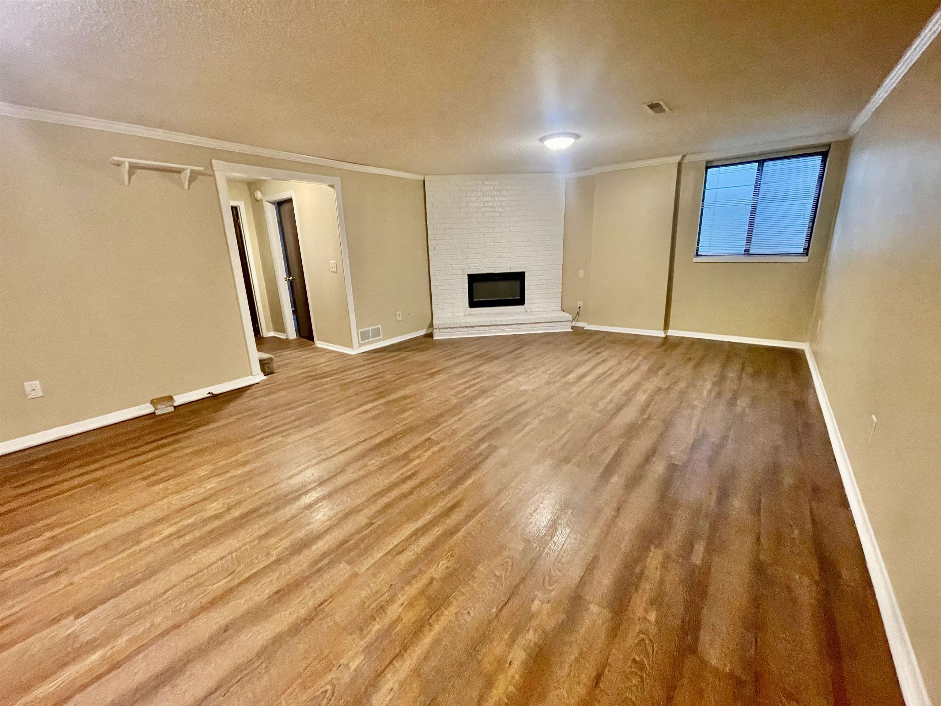 2156 S White Oak Drive Wichita KS 67207
