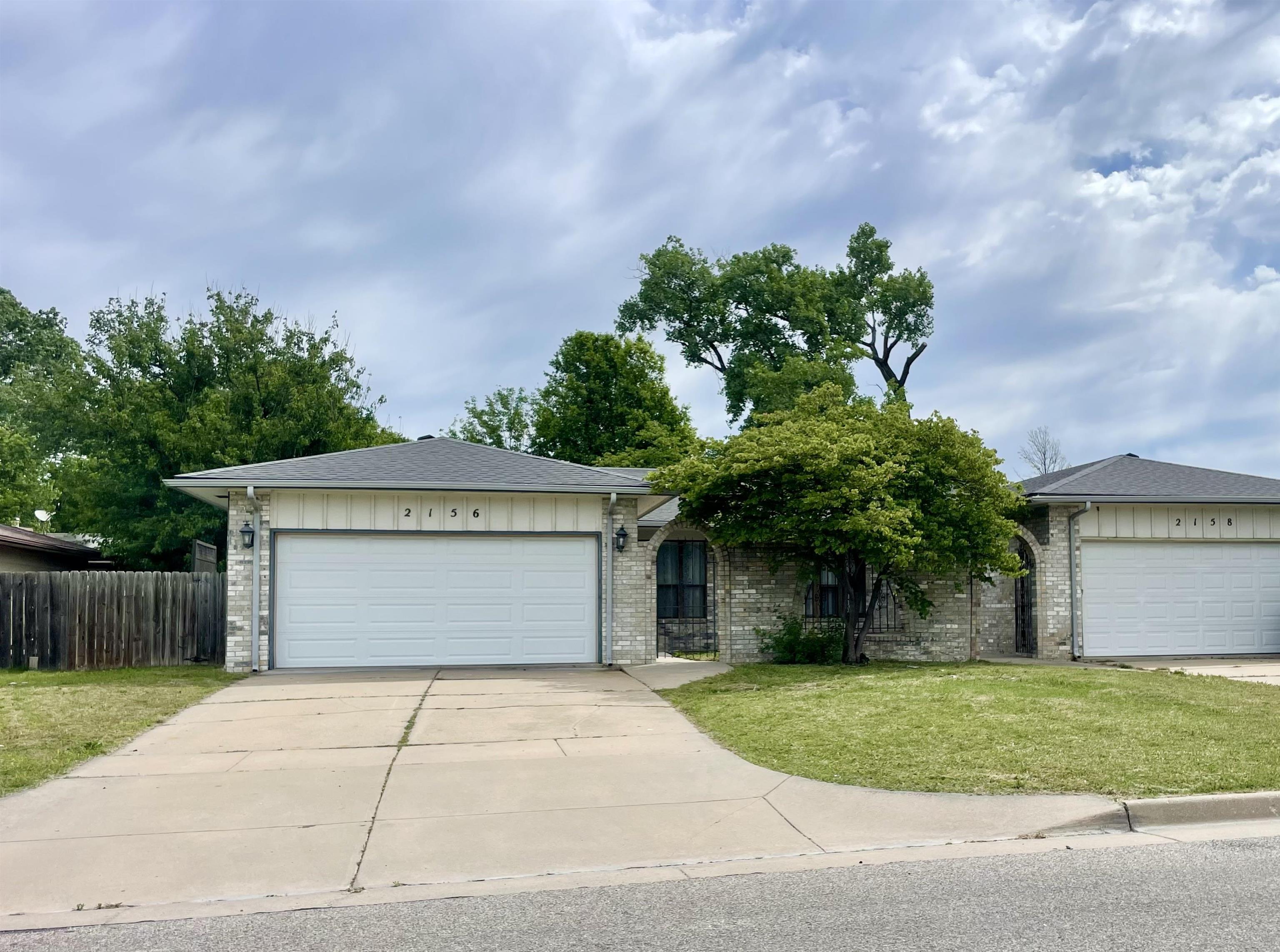 2156 S White Oak Drive Wichita KS 67207