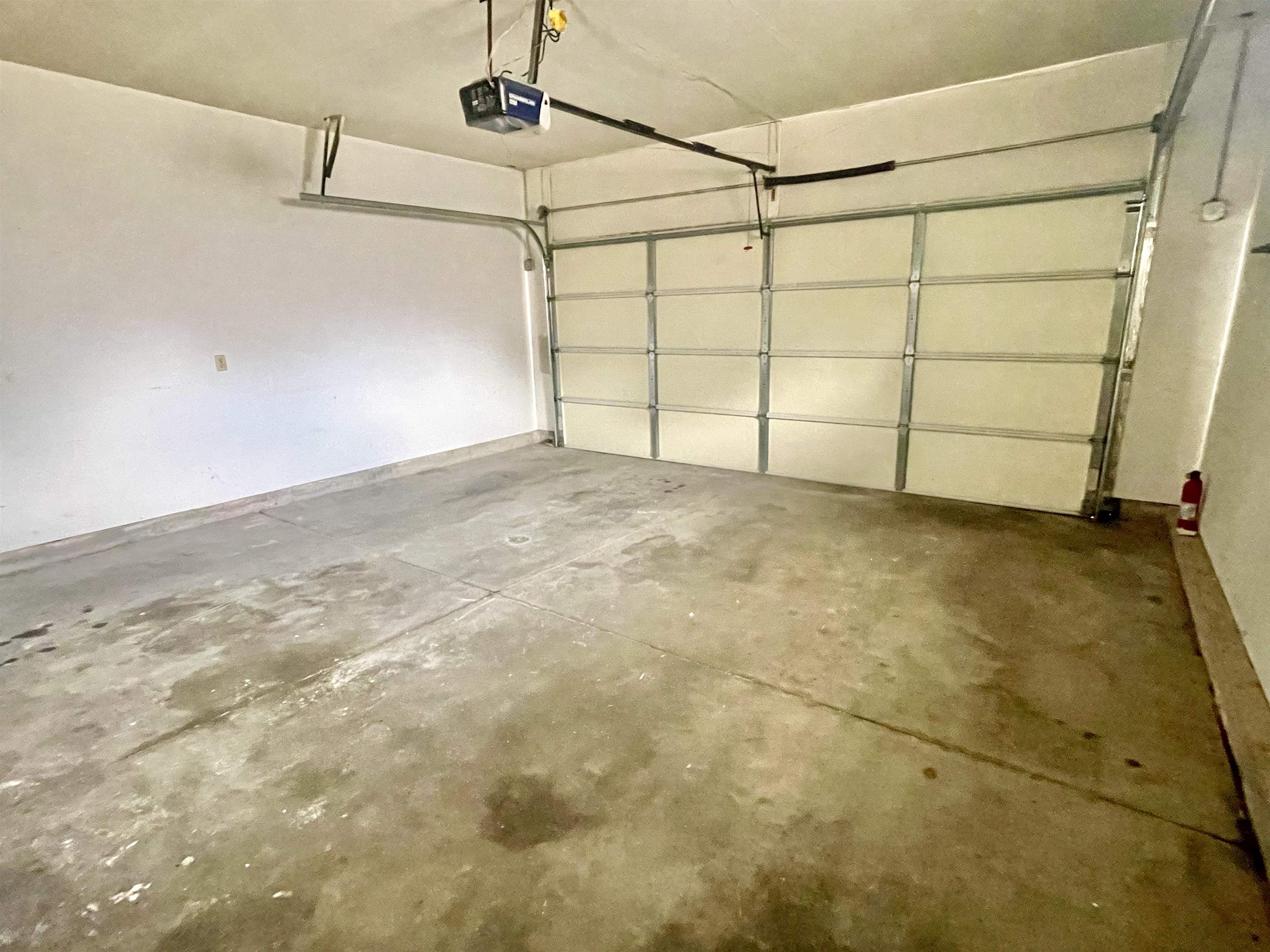 2156 S White Oak Drive Wichita KS 67207