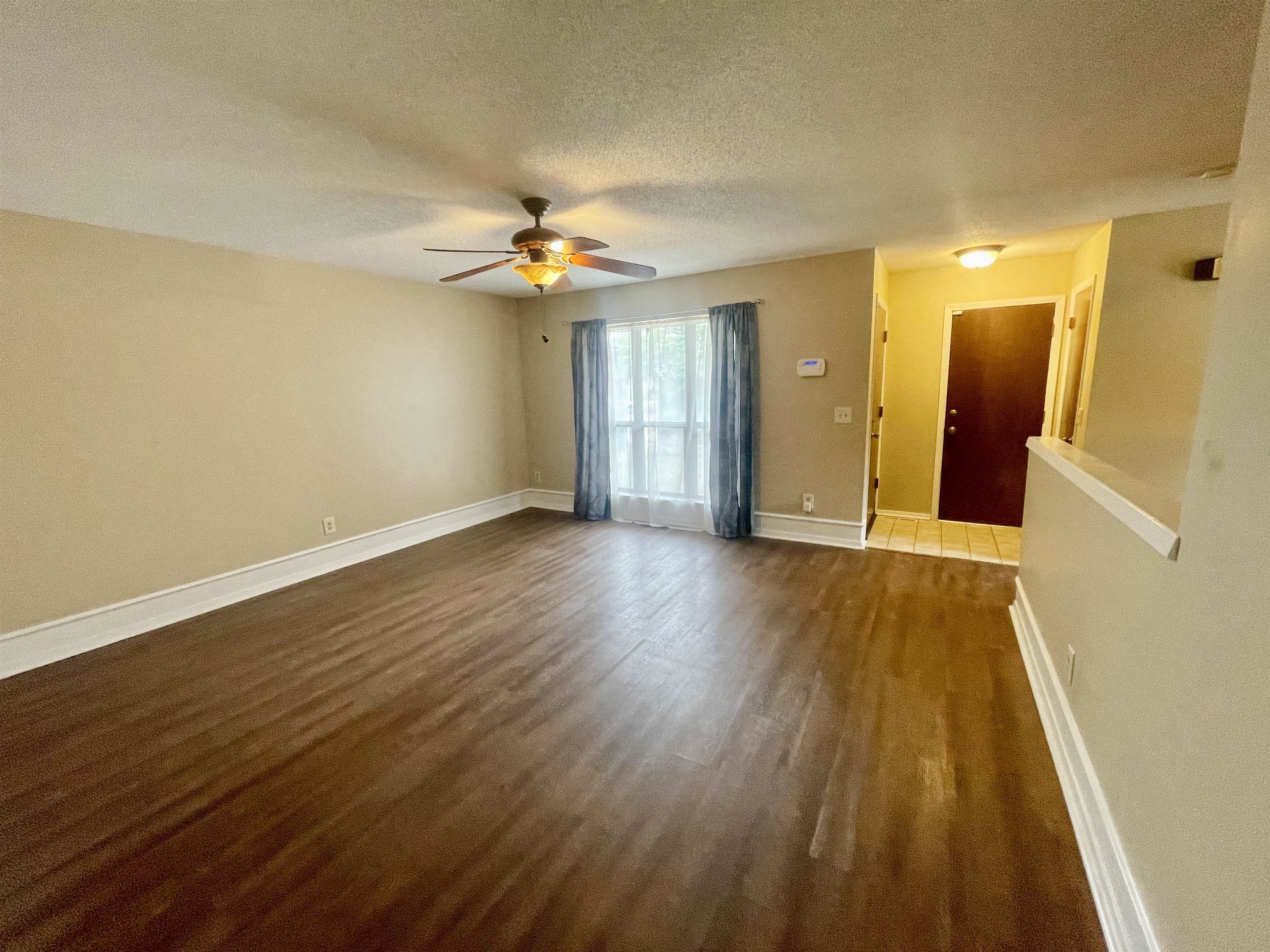 2156 S White Oak Drive Wichita KS 67207