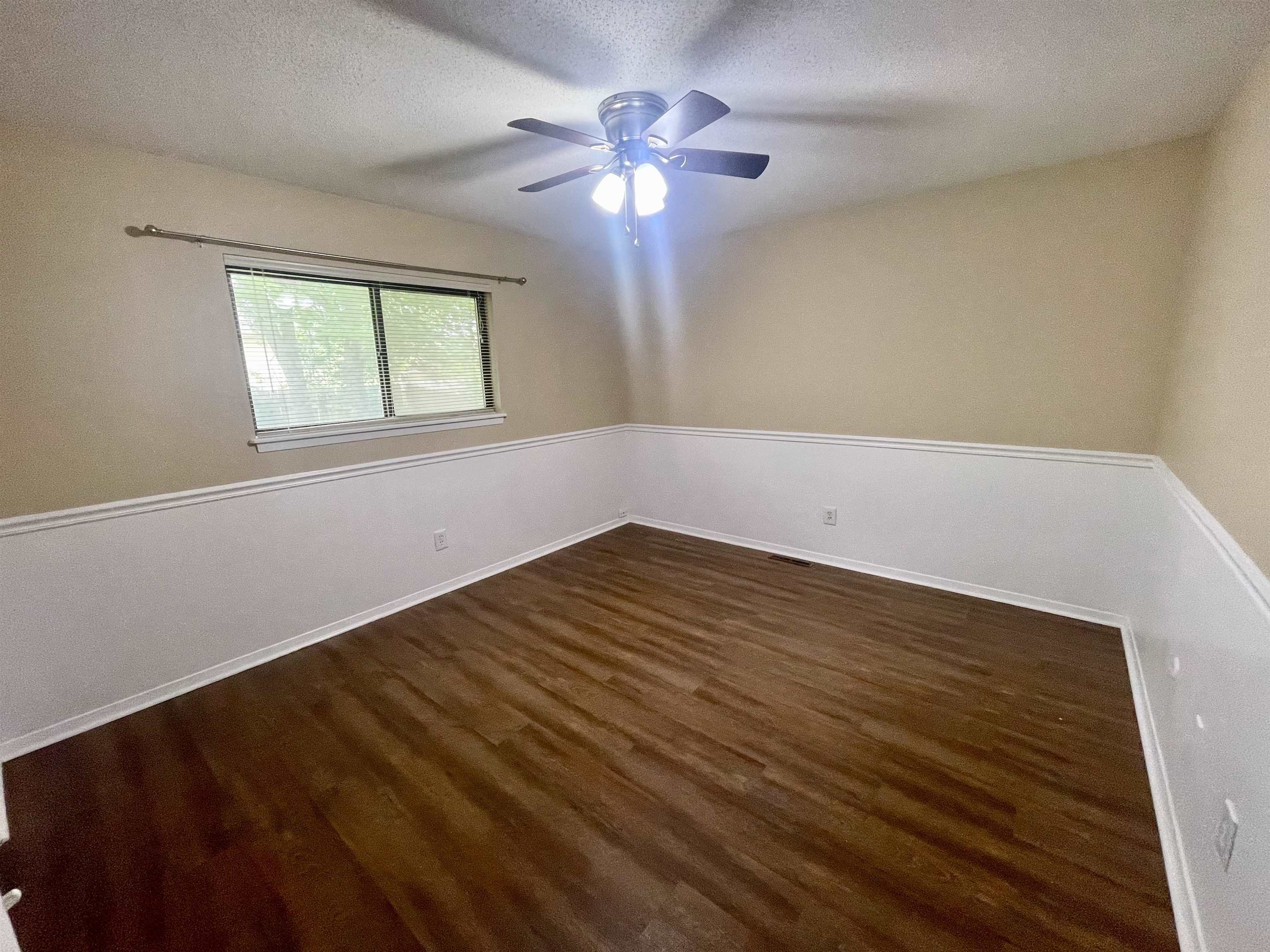 2156 S White Oak Drive Wichita KS 67207