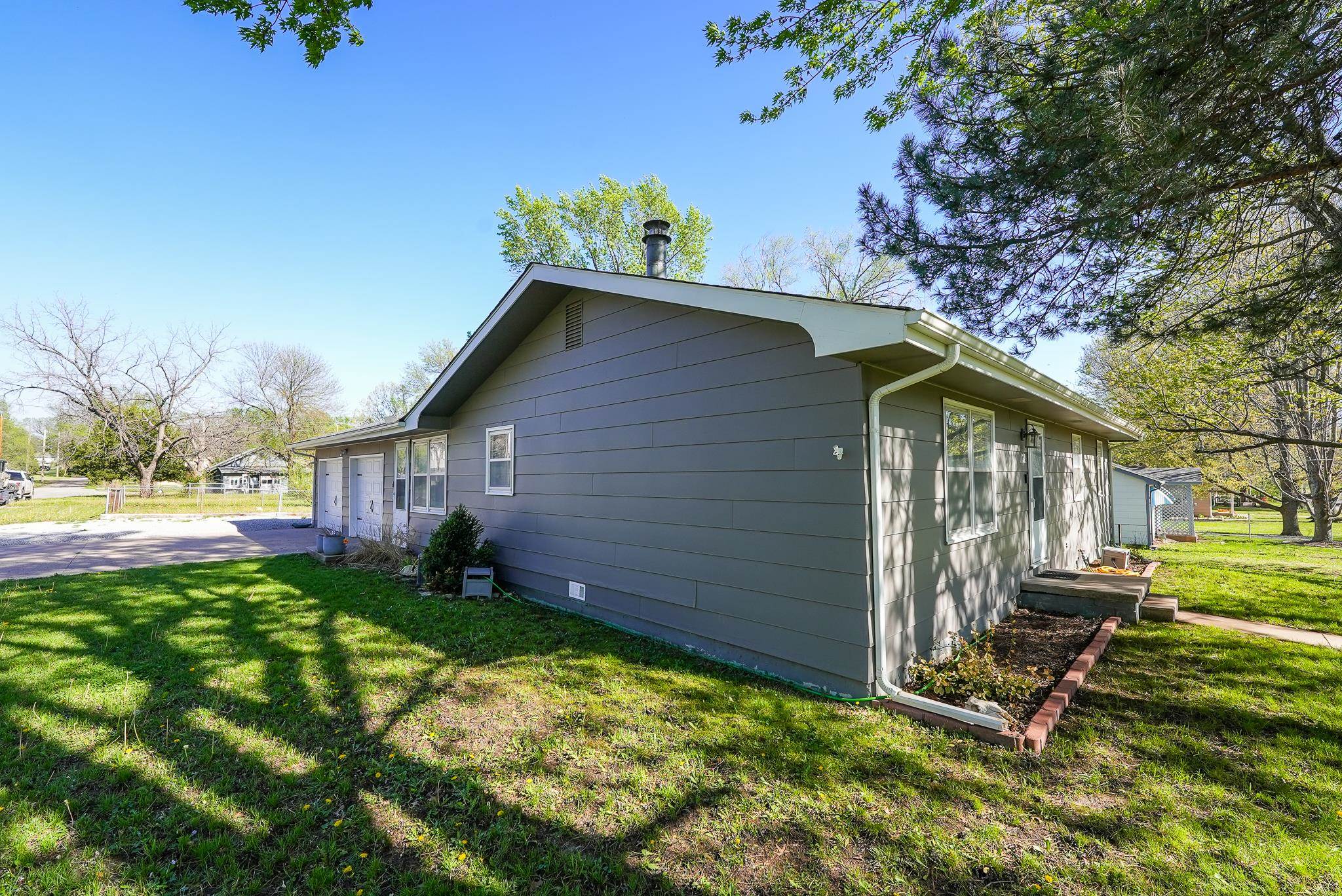 1132 N Orient Street El Dorado KS 67042